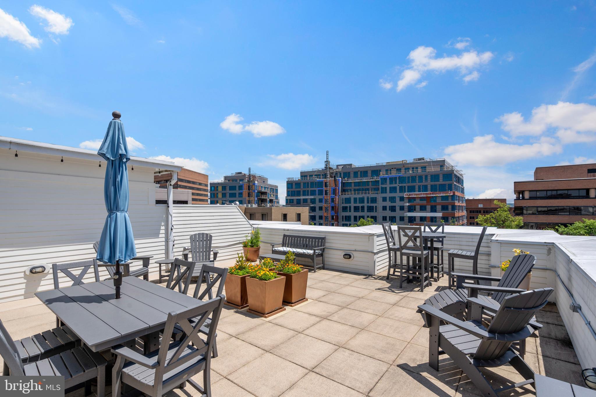 1023 N ROYAL STREET 217