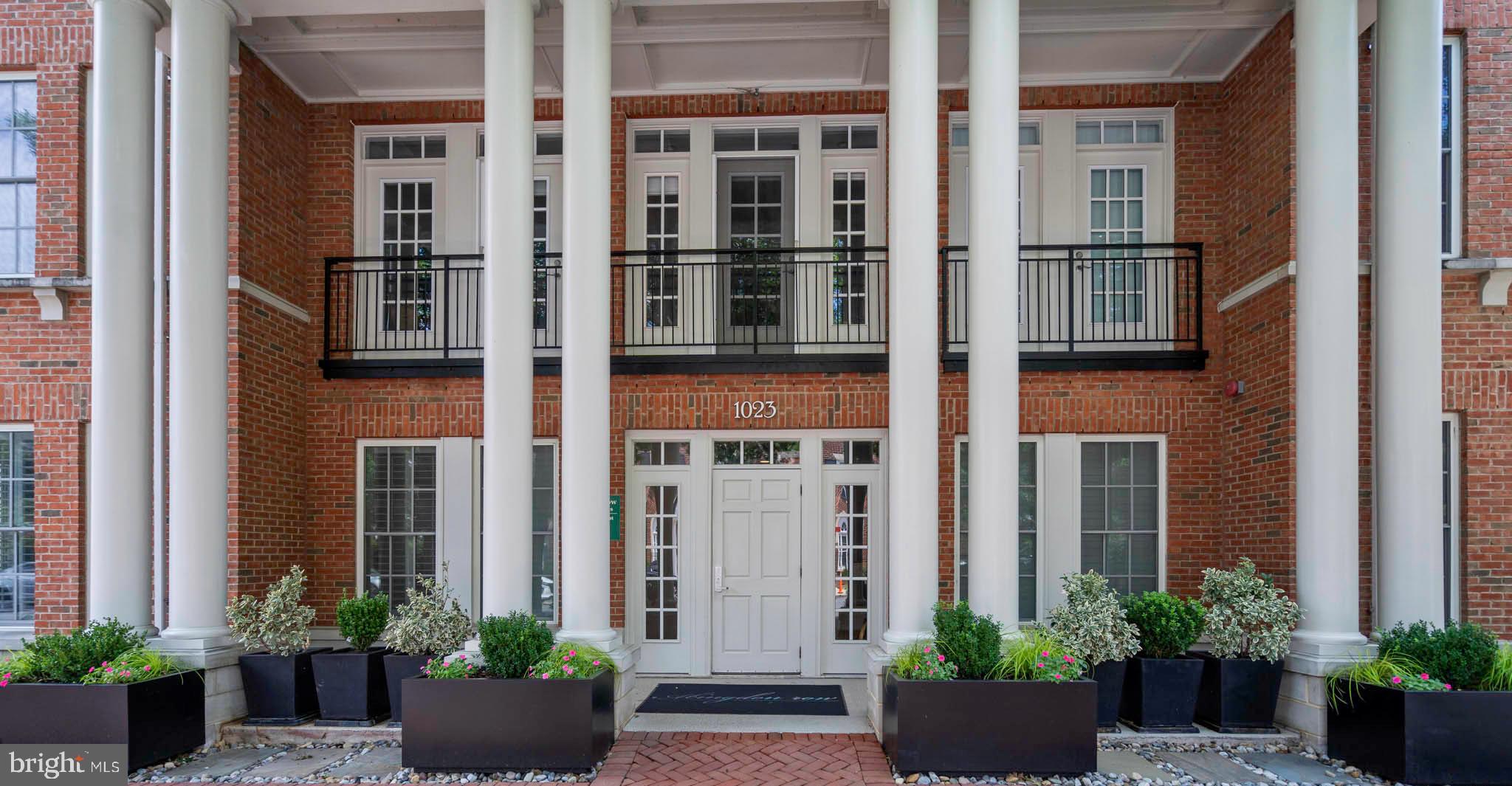 1023 N ROYAL STREET 217