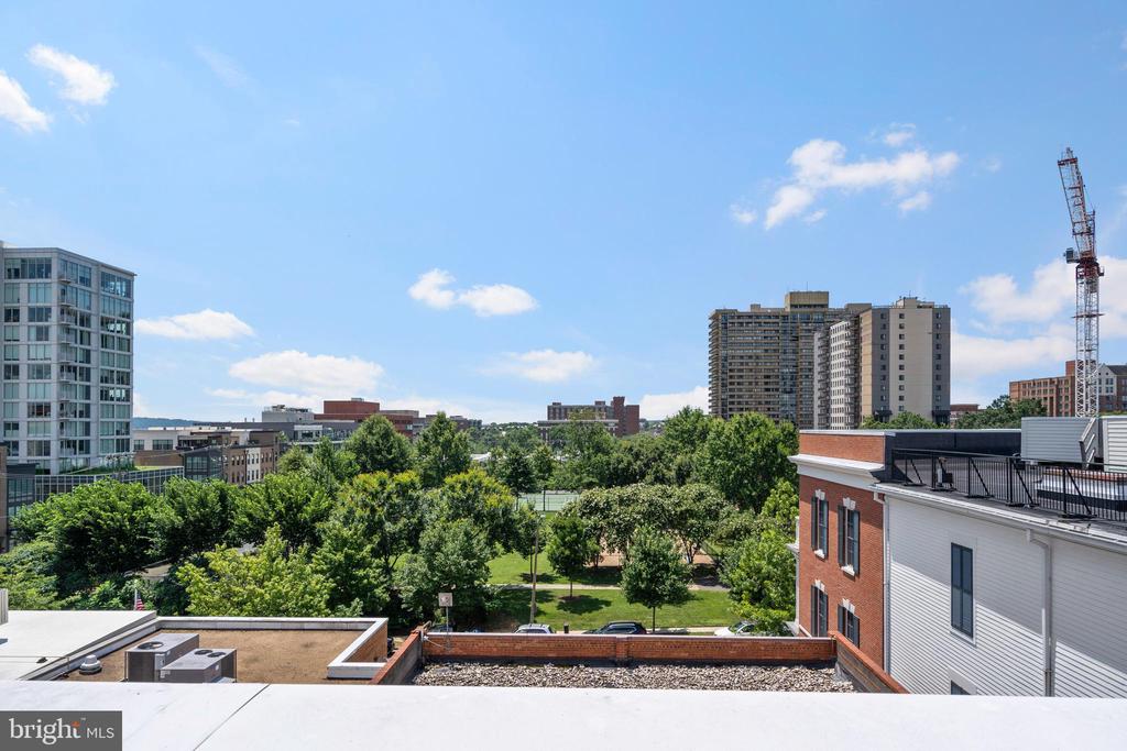1023 N ROYAL STREET 217