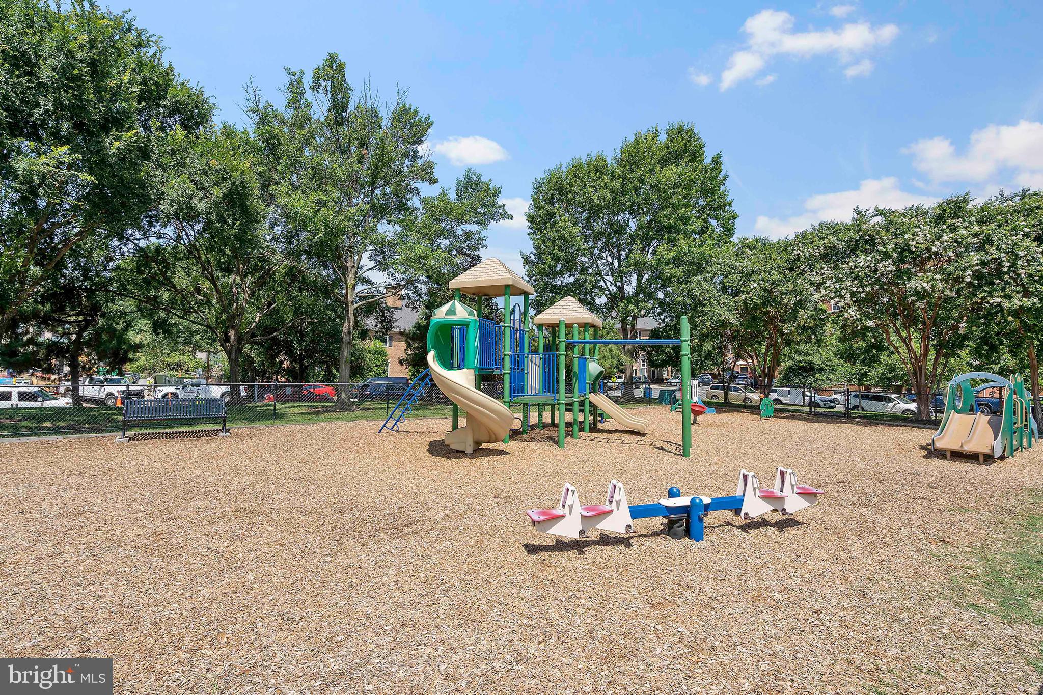 1023 N ROYAL STREET 217