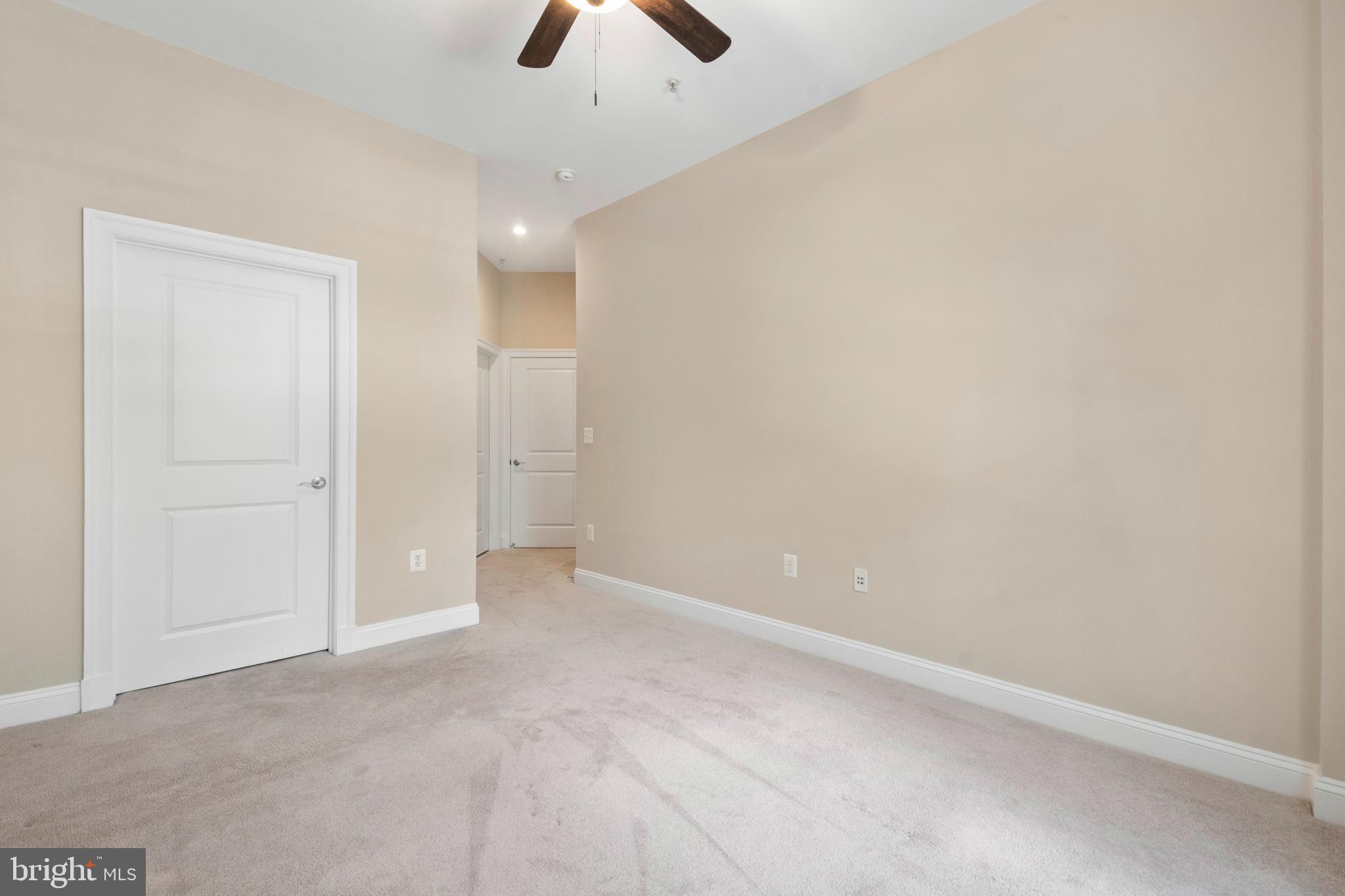 1023 N ROYAL STREET 217