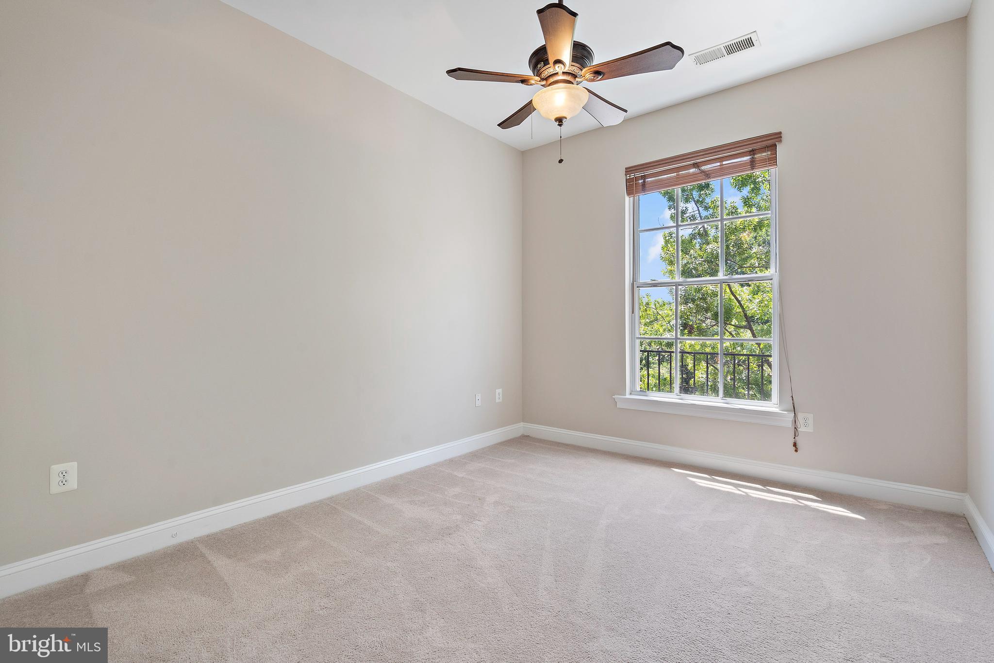 1023 N ROYAL STREET 217