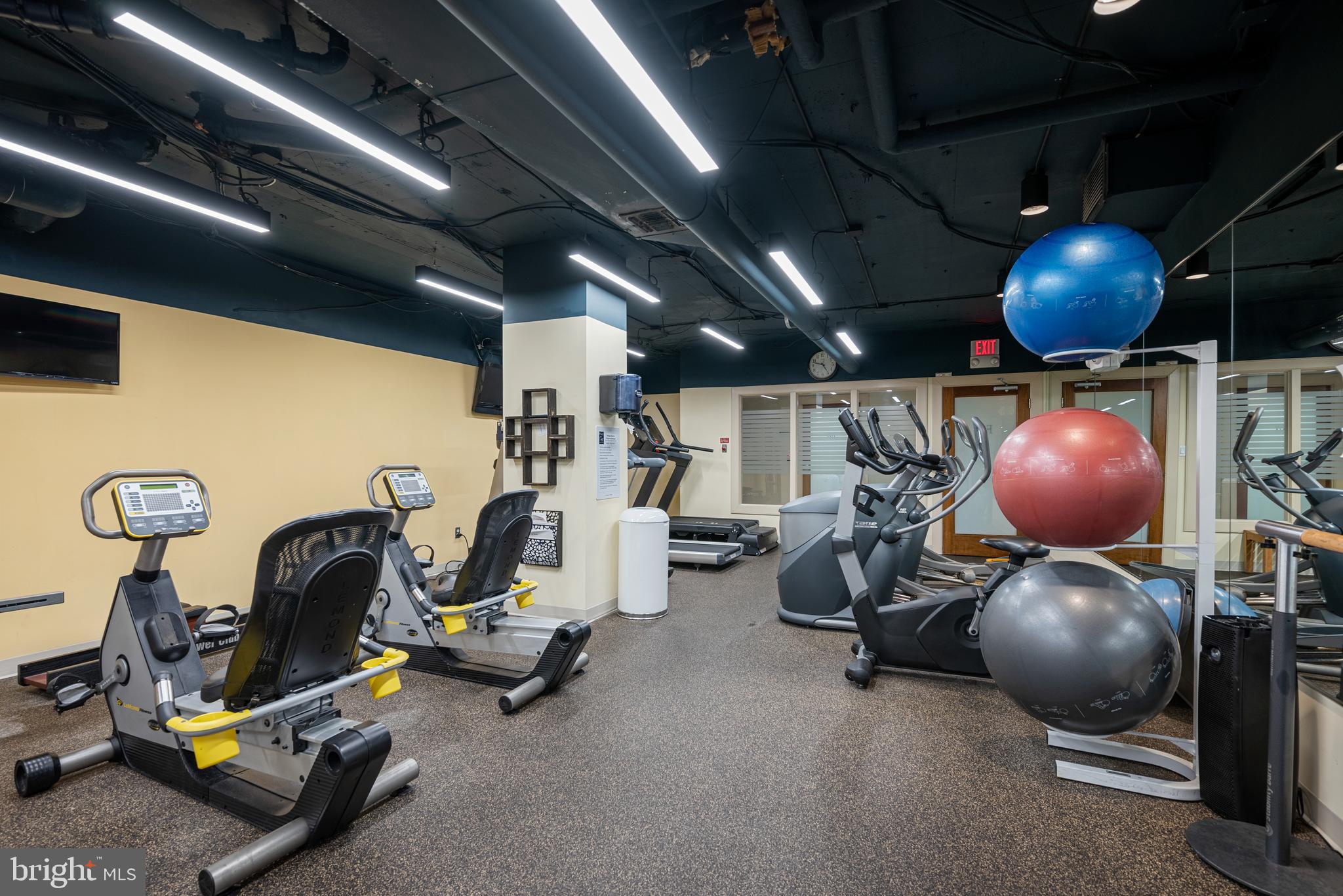 5500 HOLMES RUN PARKWAY 1103