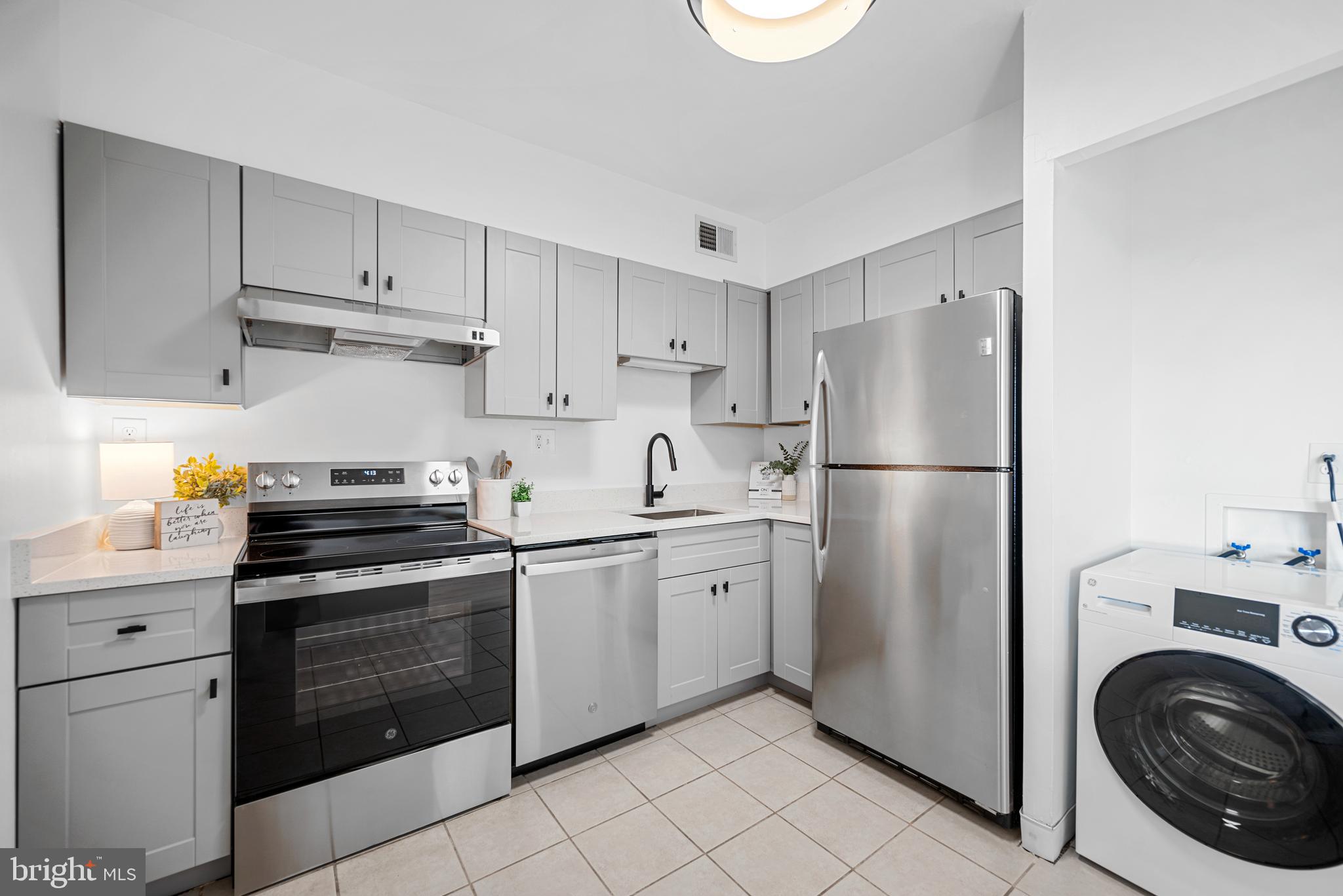 5500 HOLMES RUN PARKWAY 1103