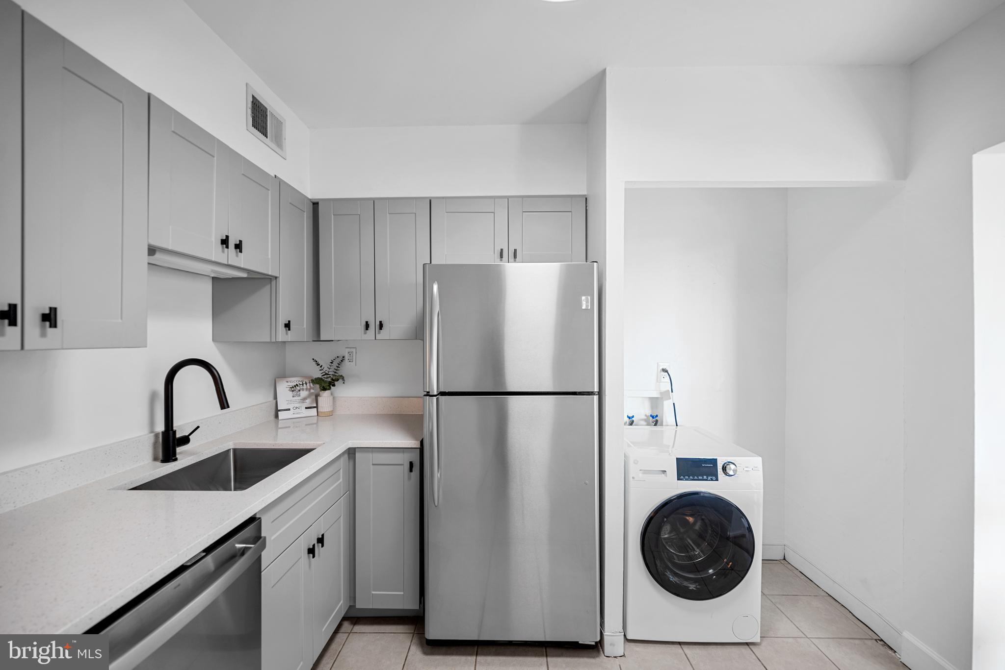 5500 HOLMES RUN PARKWAY 1103