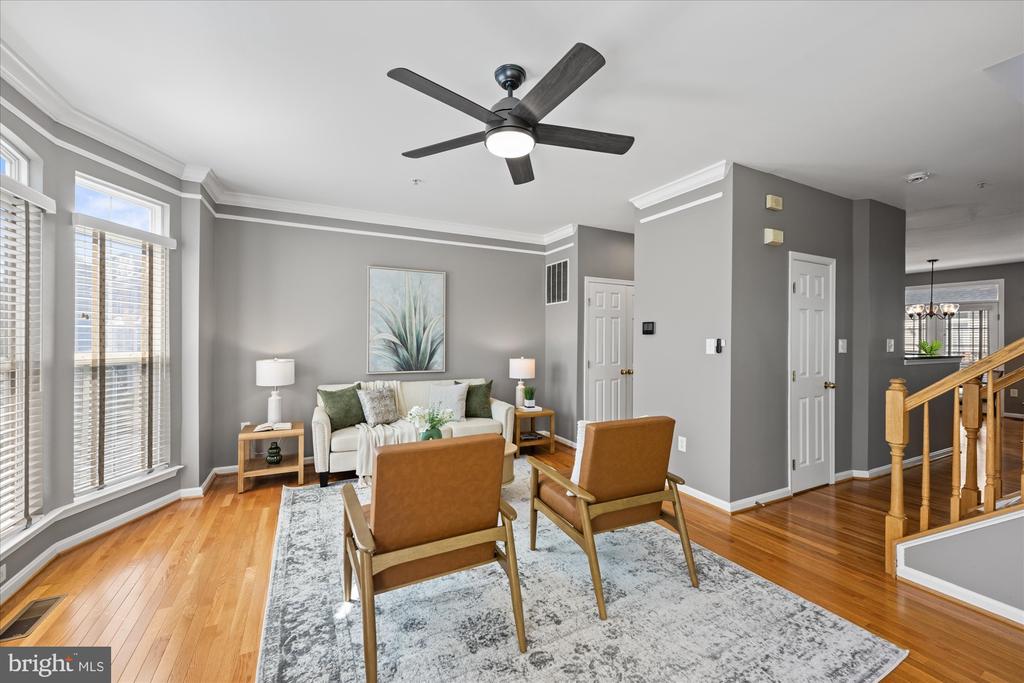 5101 GARDNER DRIVE