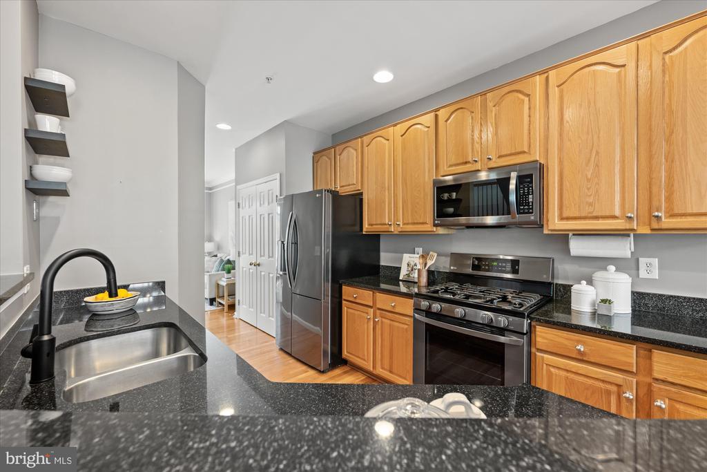 5101 GARDNER DRIVE