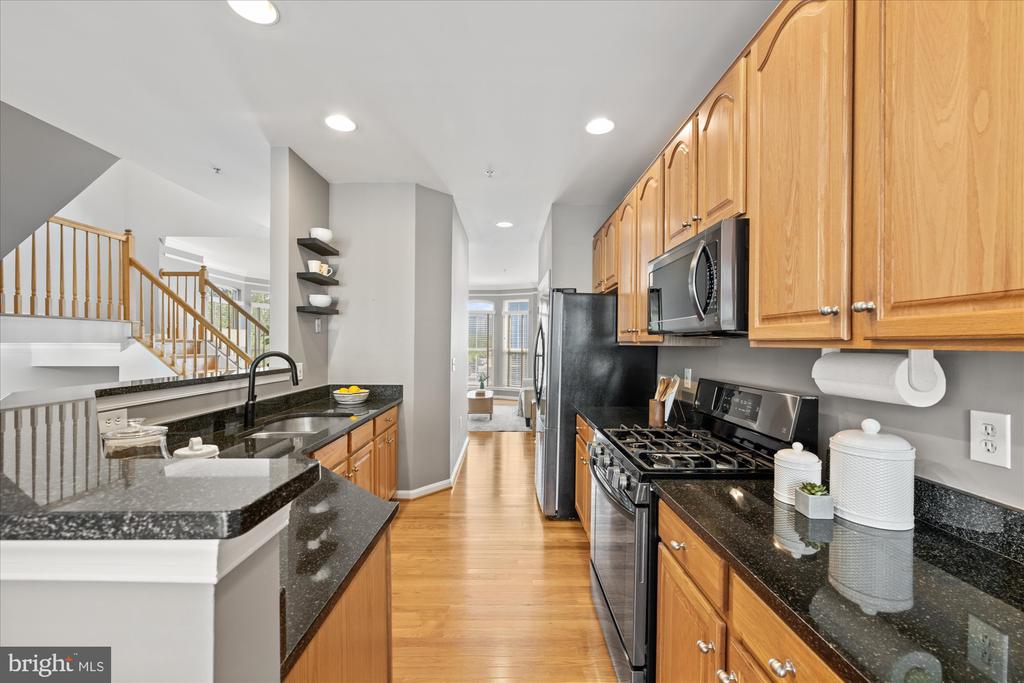 5101 GARDNER DRIVE