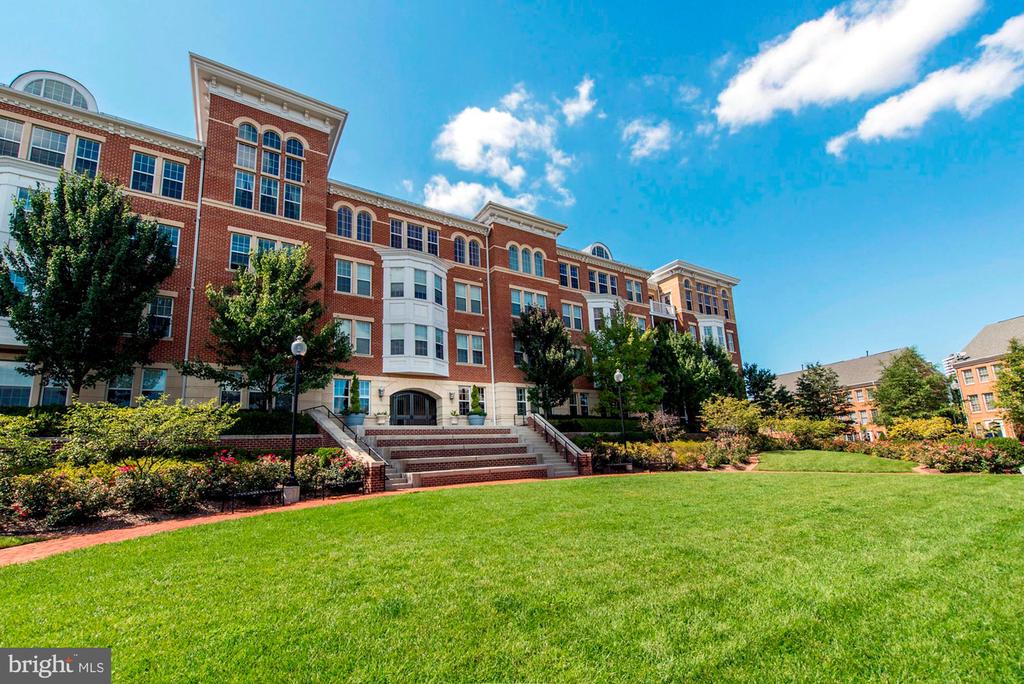 400 CAMERON STATION BOULEVARD 315