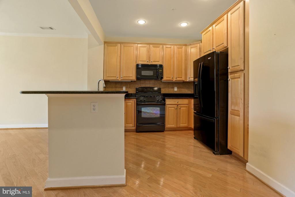 400 CAMERON STATION BOULEVARD 315