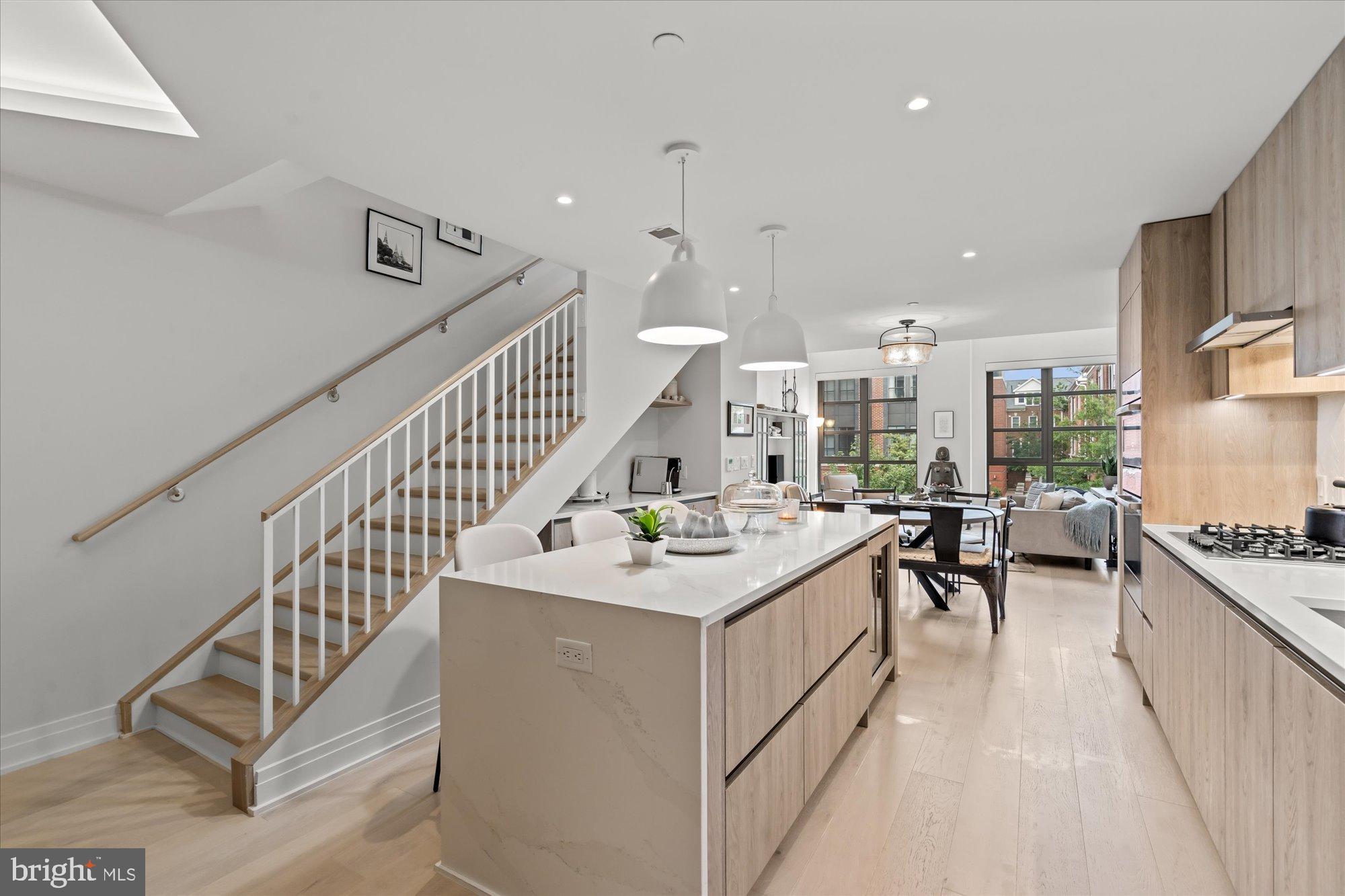 1201 N ROYAL STREET 214