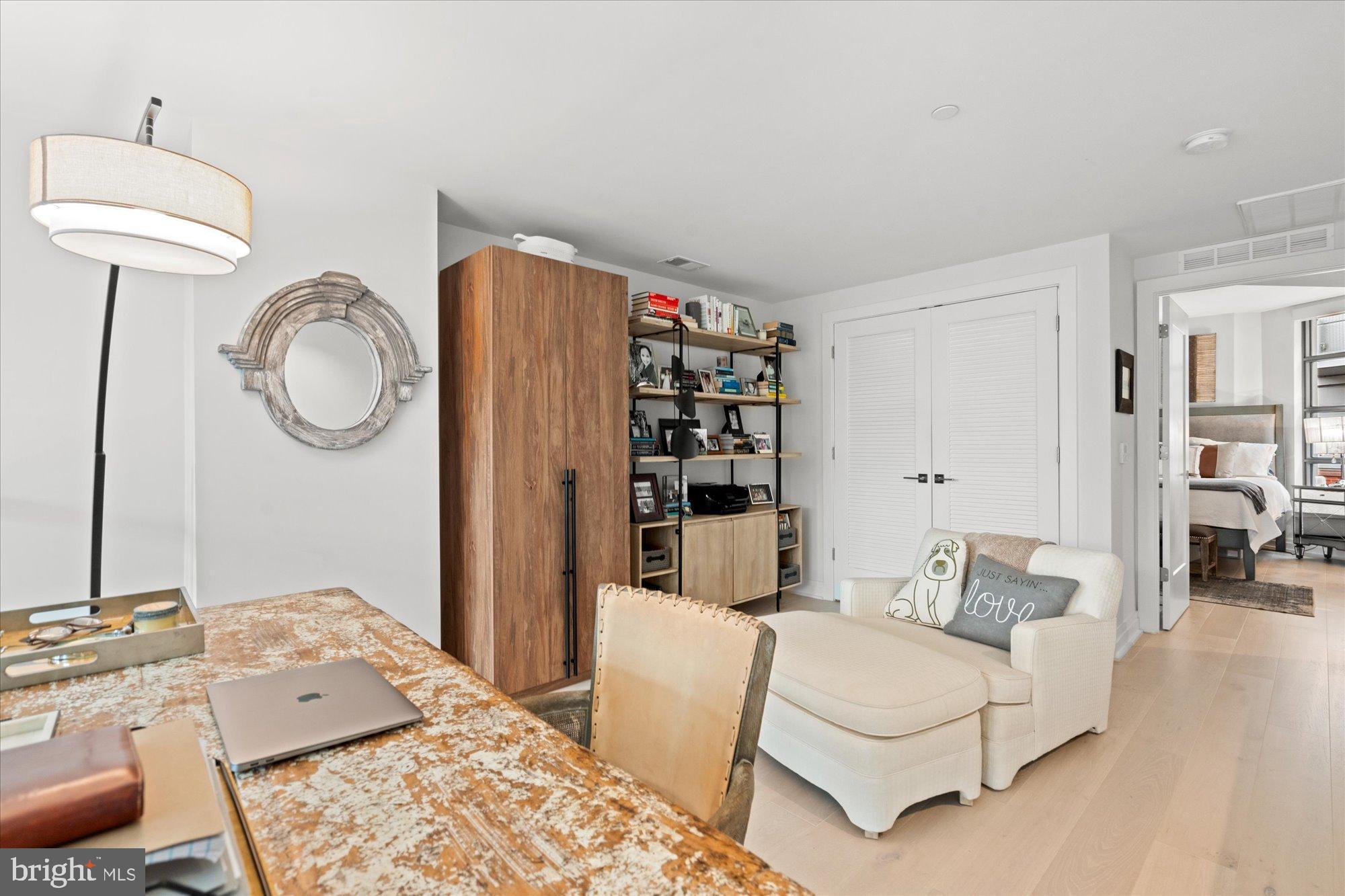 1201 N ROYAL STREET 214