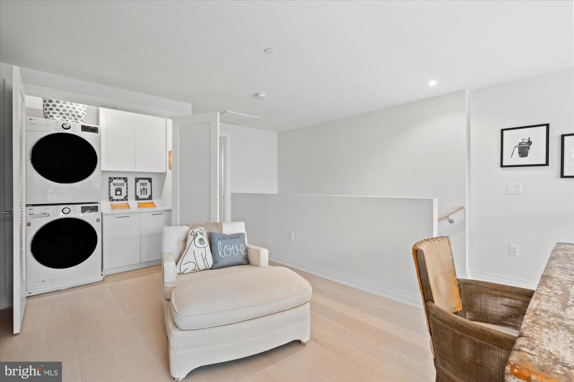 1201 N ROYAL STREET 214