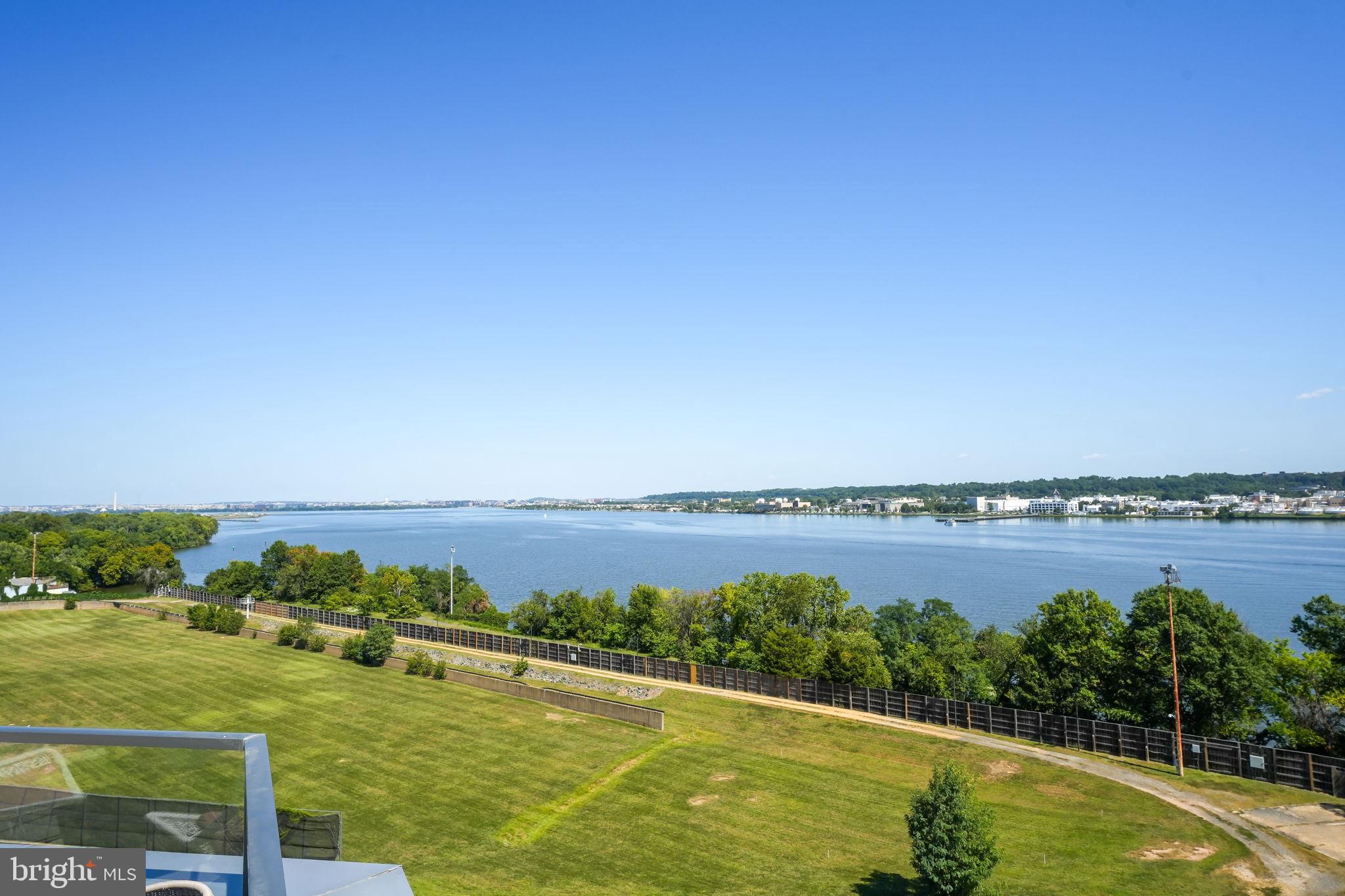 1201 N ROYAL STREET 214