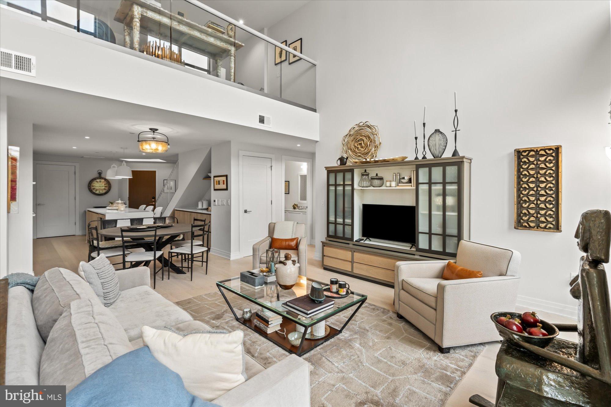 1201 N ROYAL STREET 214