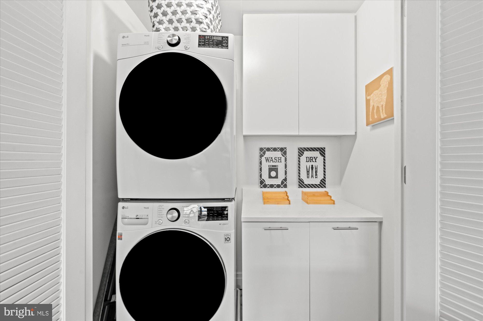 1201 N ROYAL STREET 214