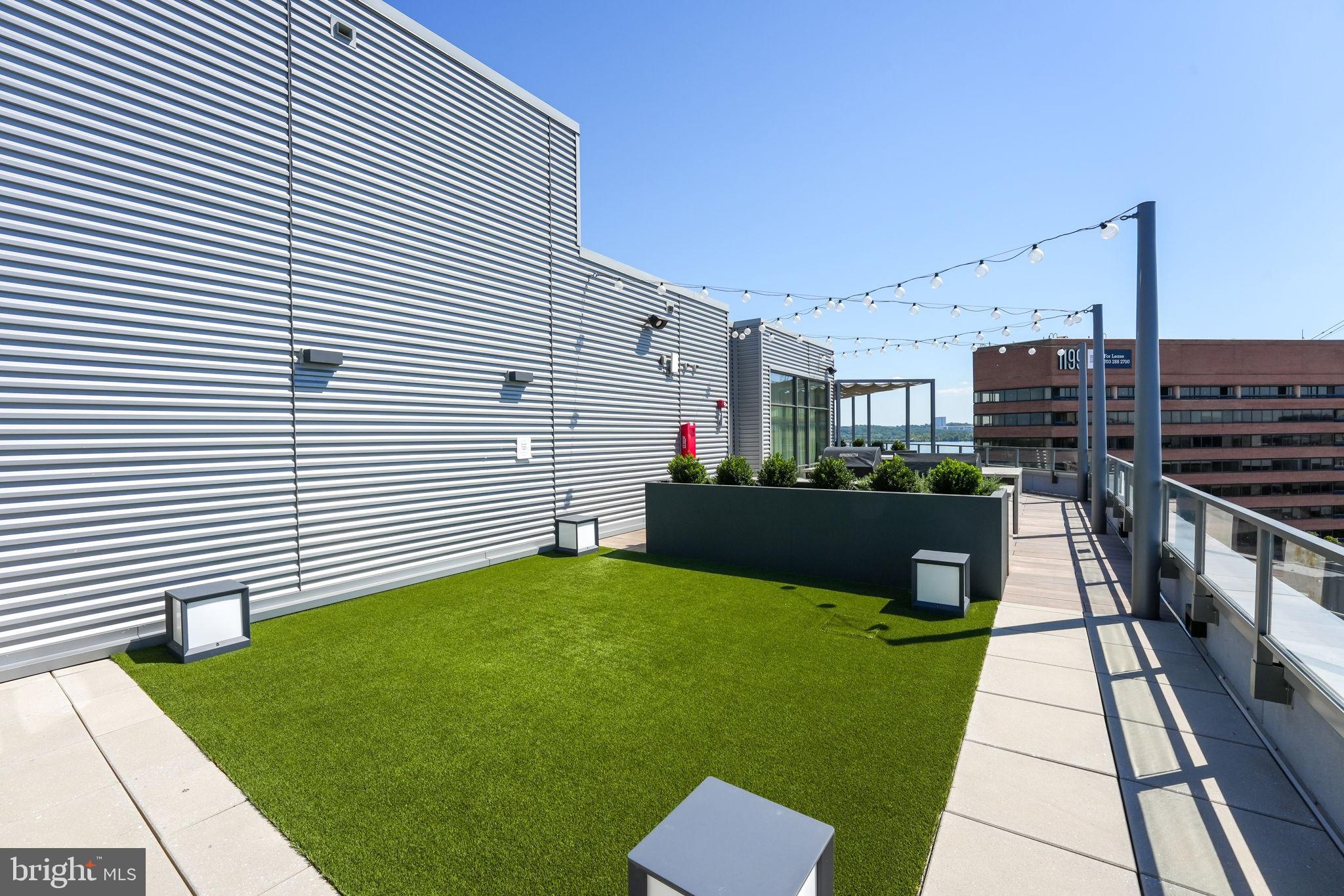 1201 N ROYAL STREET 214