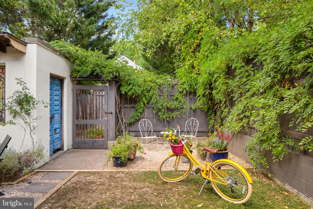 416 DUNCAN AVENUE