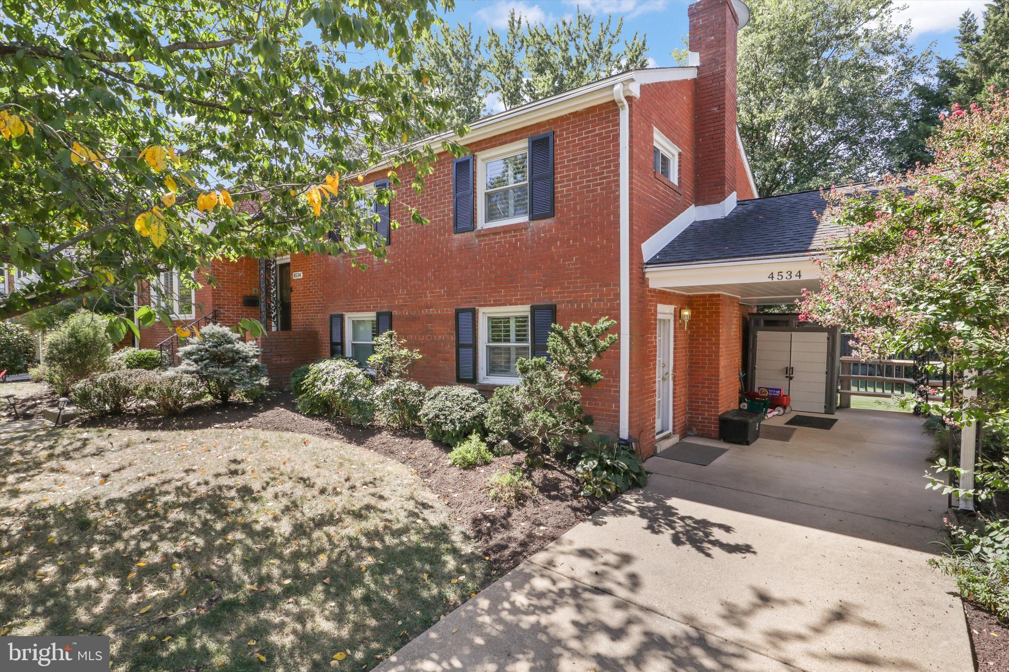 4534 LA SALLE AVENUE