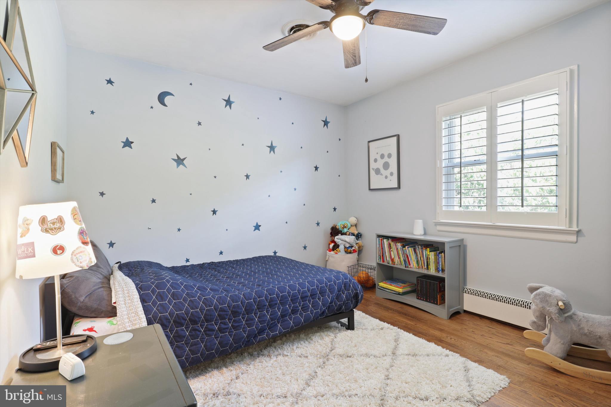 4534 LA SALLE AVENUE