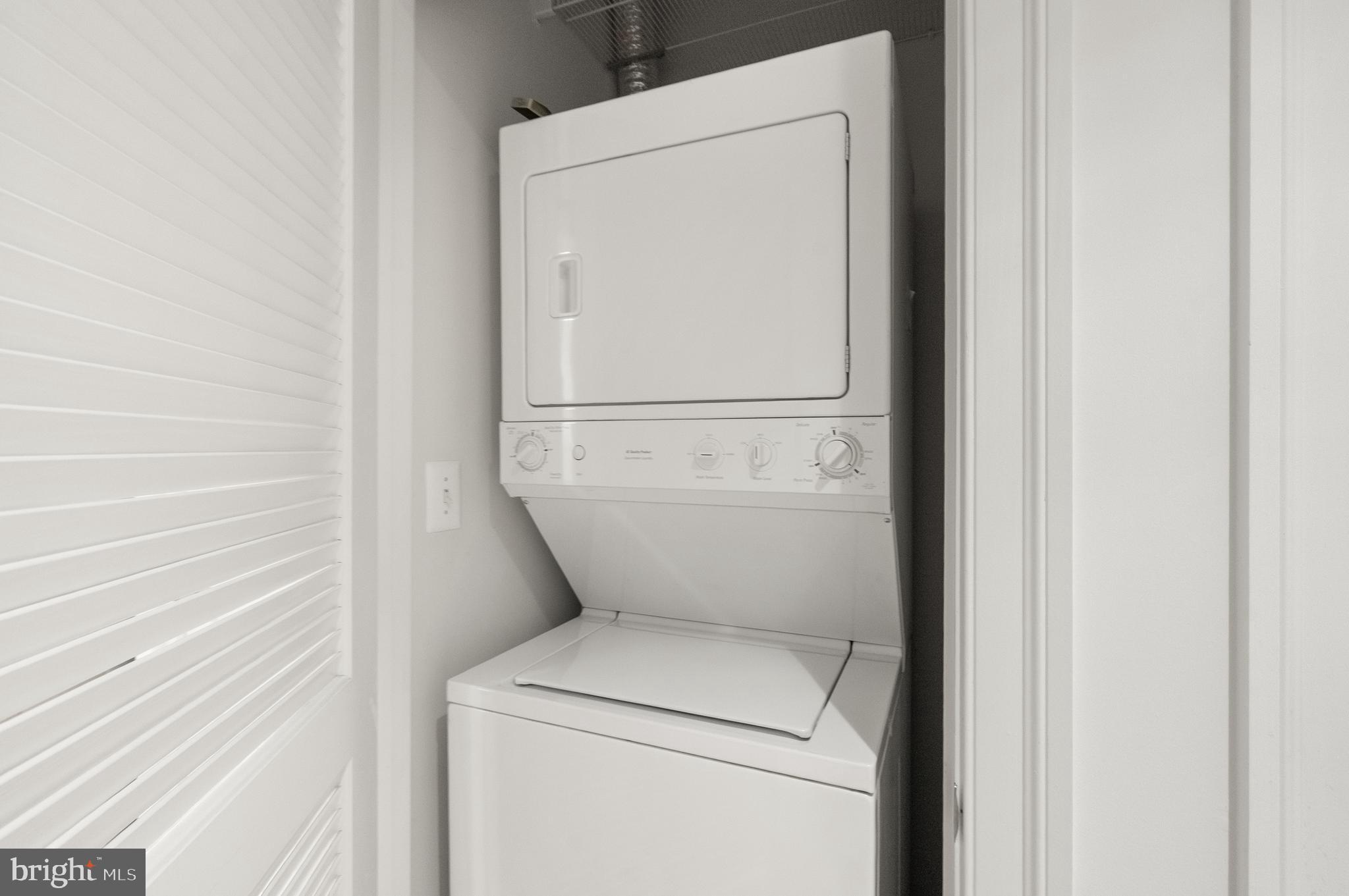 1023 N ROYAL STREET 109