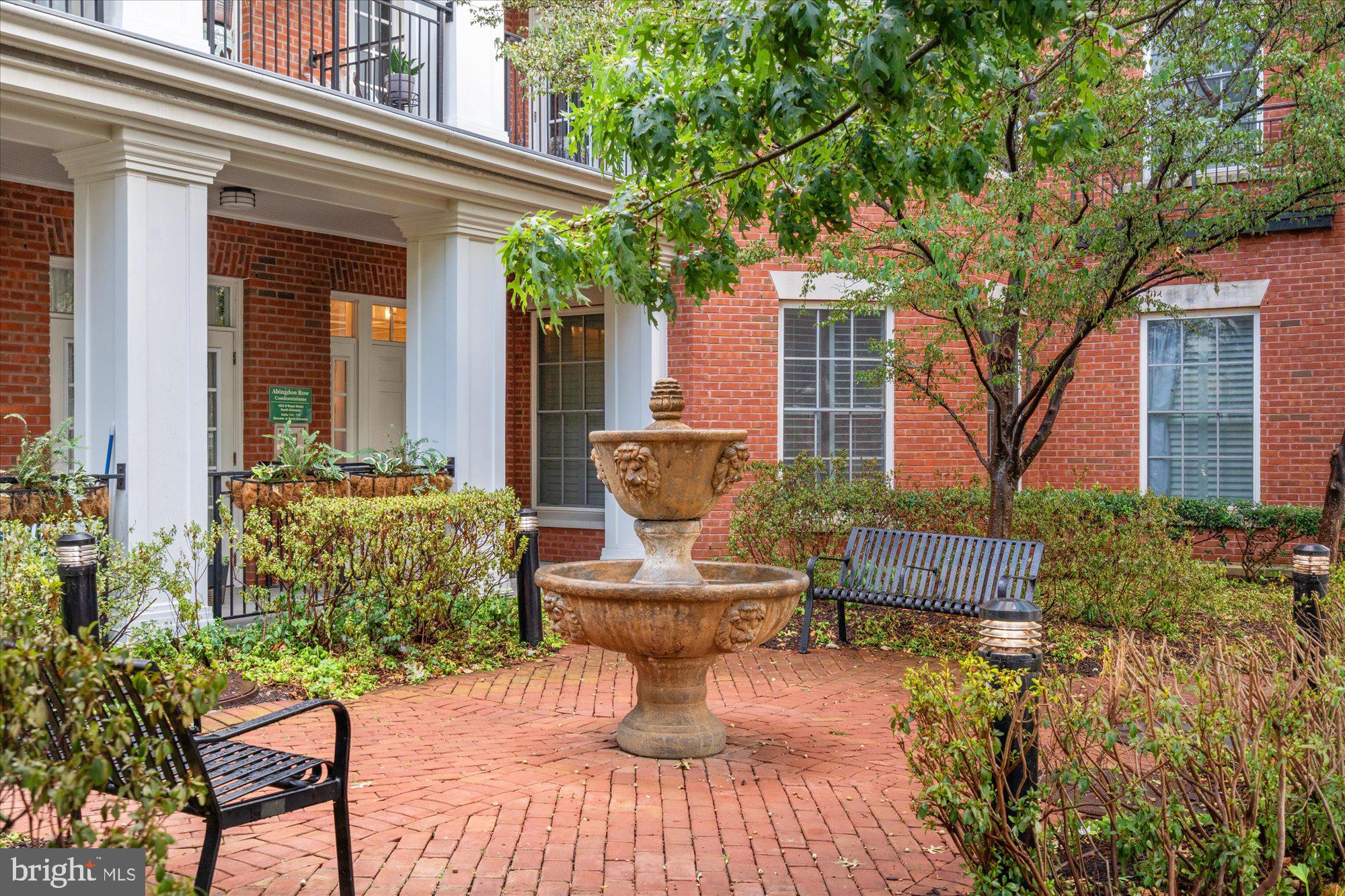 1023 N ROYAL STREET 203