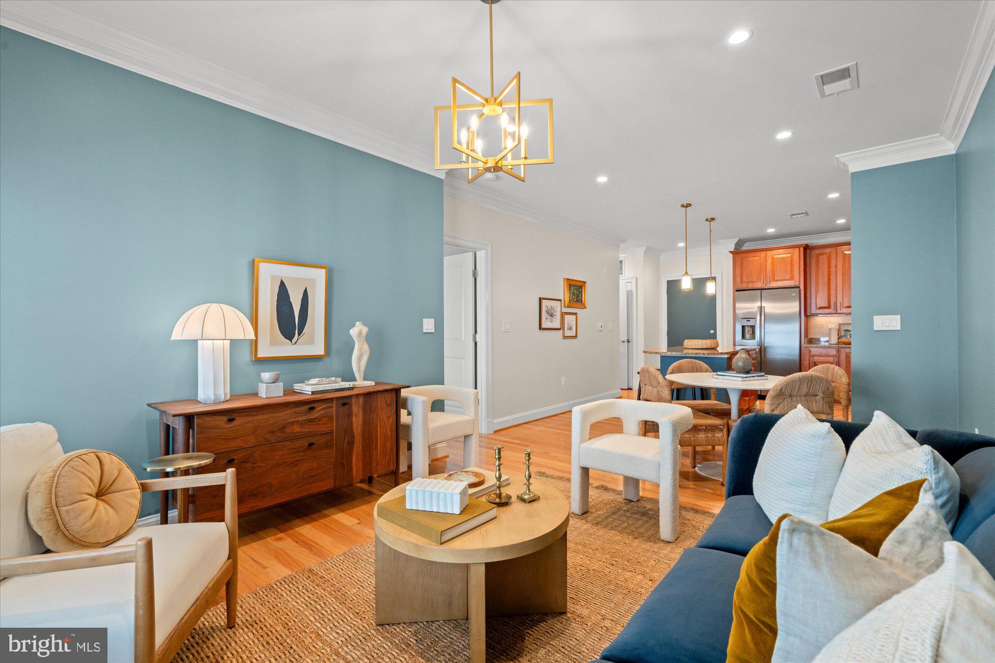 1023 N ROYAL STREET 203