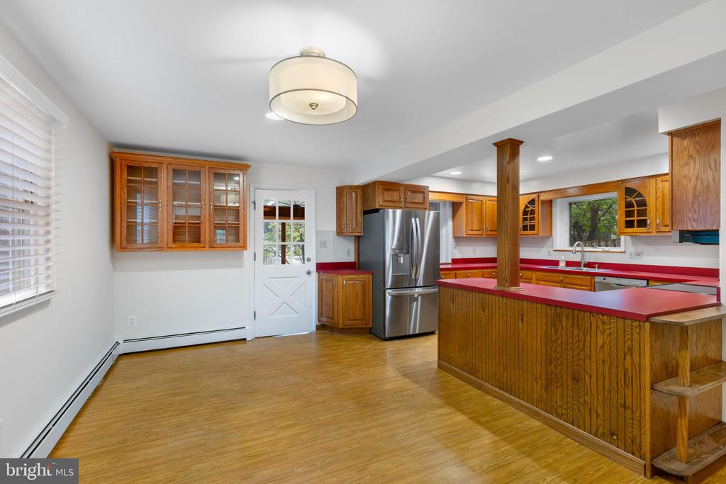 703 BRAXTON PLACE