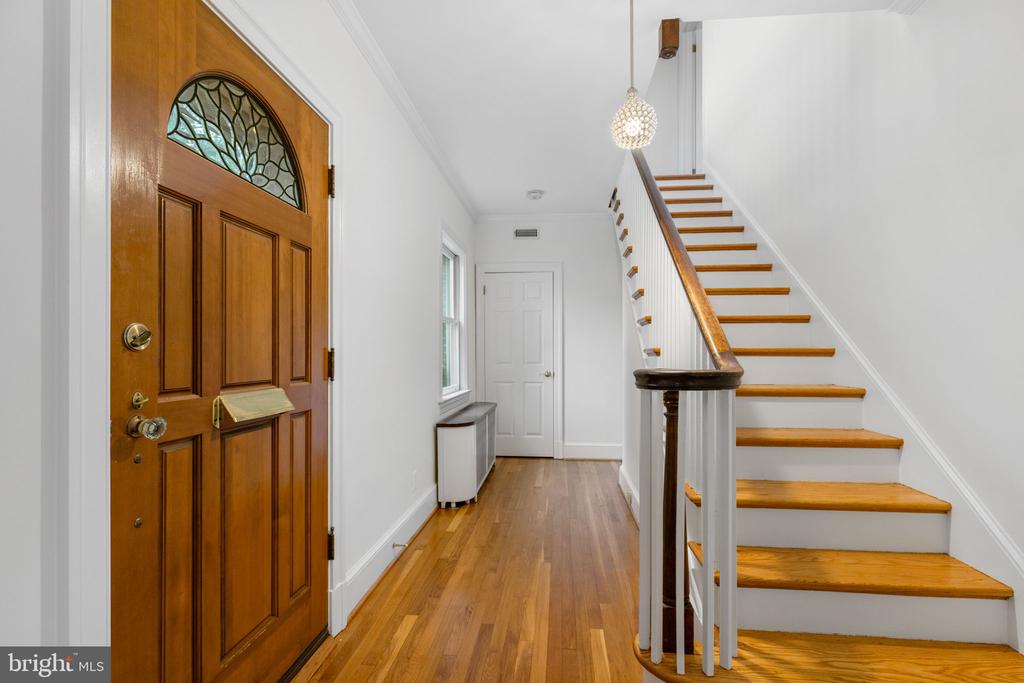 703 BRAXTON PLACE