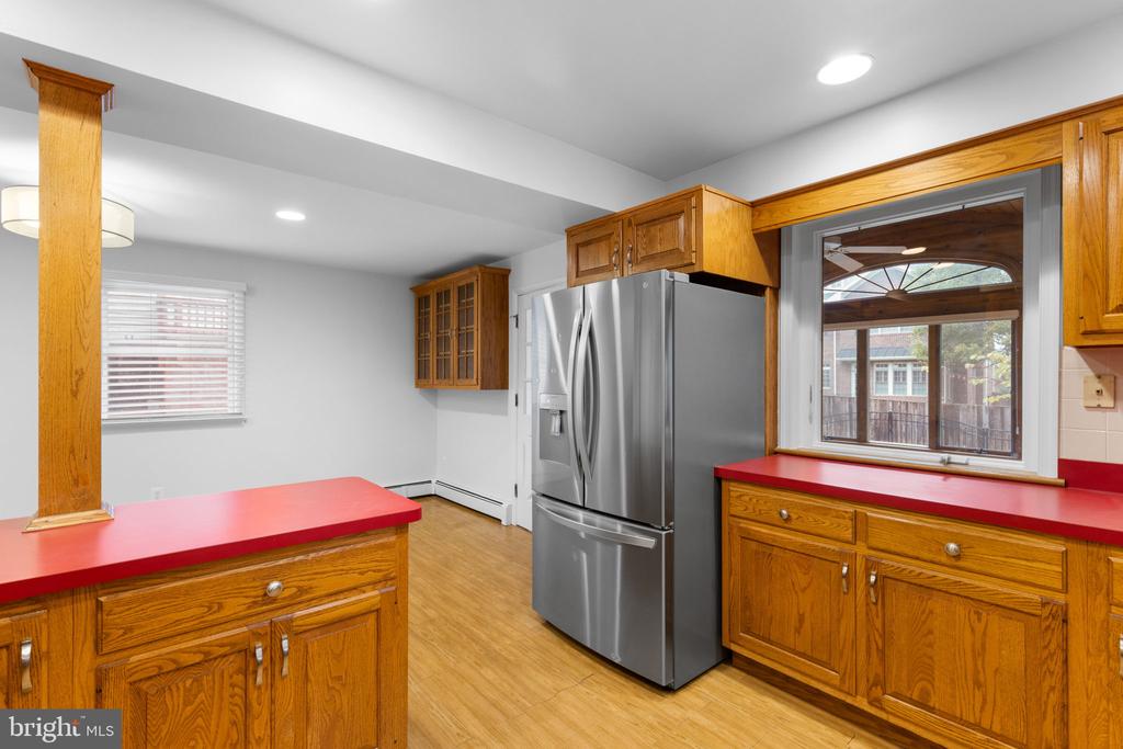 703 BRAXTON PLACE