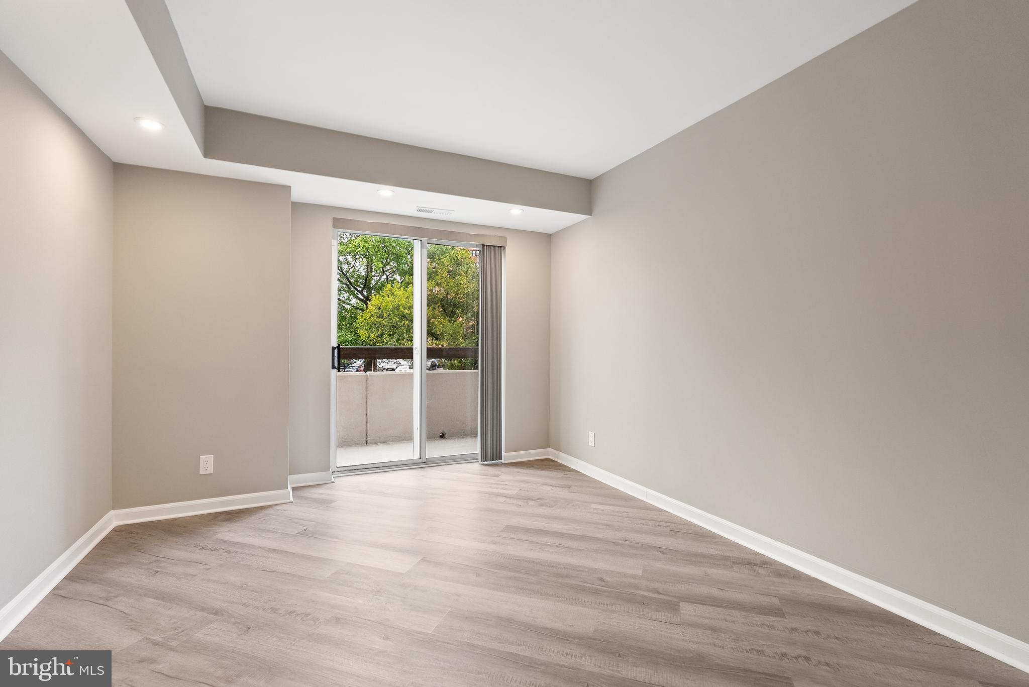 1250 S WASHINGTON STREET S 116