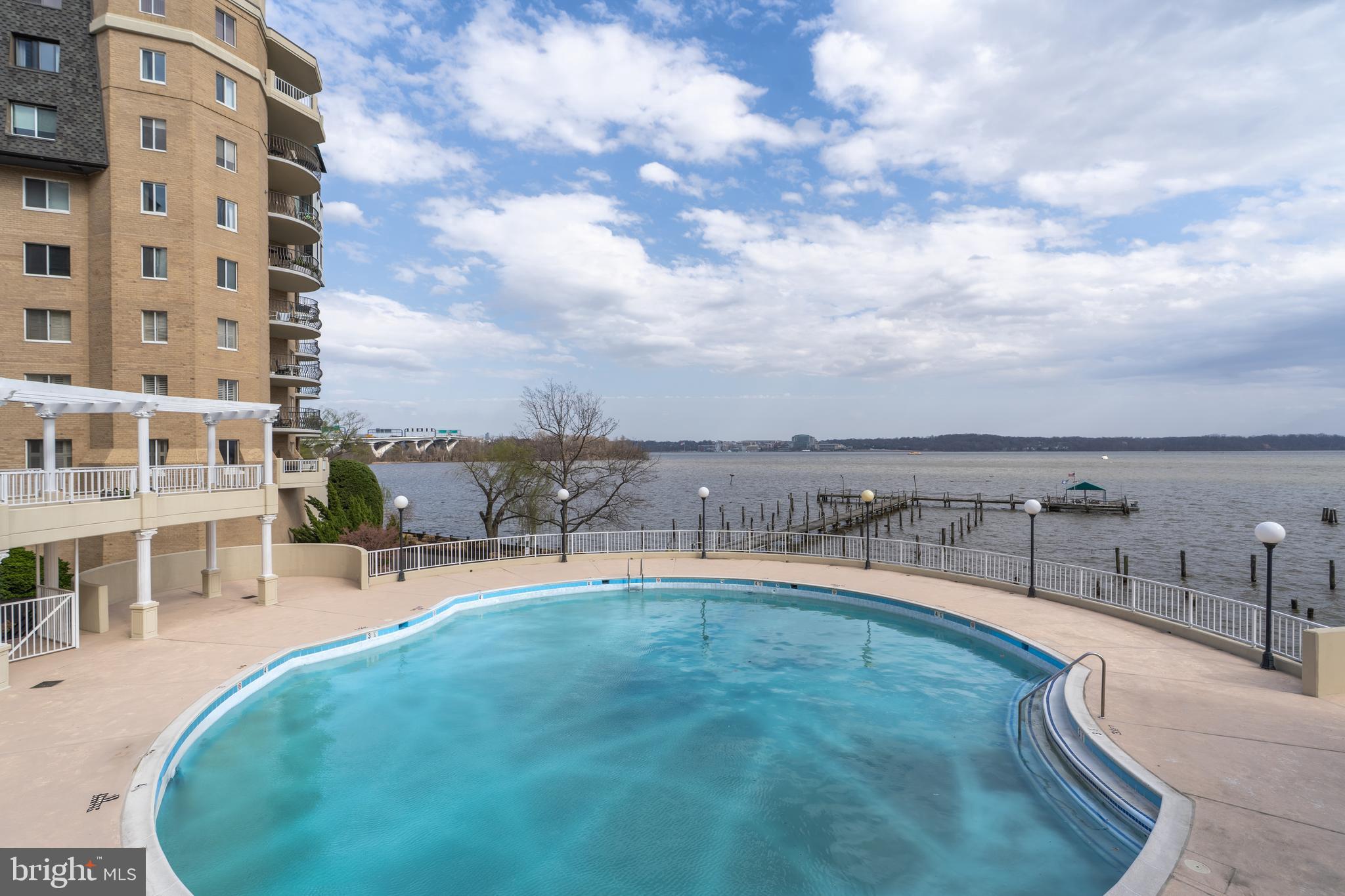 1250 S WASHINGTON STREET S 116