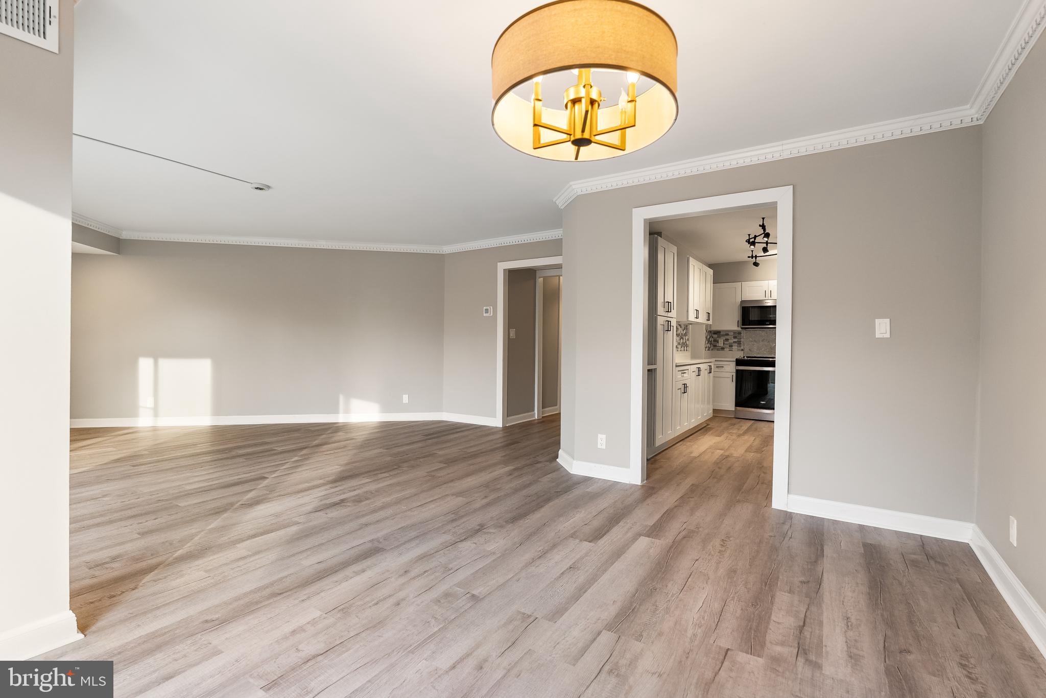 1250 S WASHINGTON STREET S 116