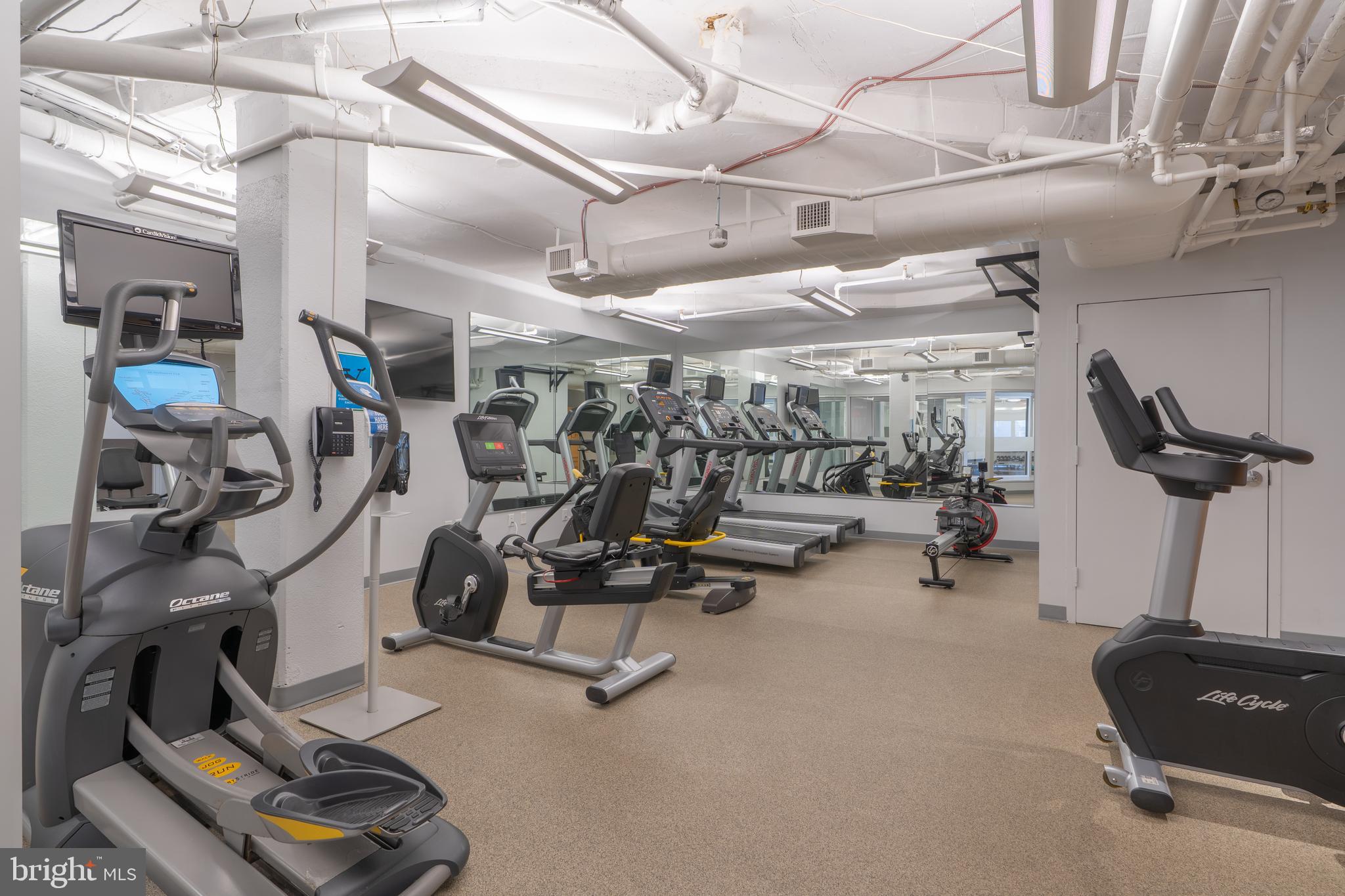 1250 S WASHINGTON STREET S 116