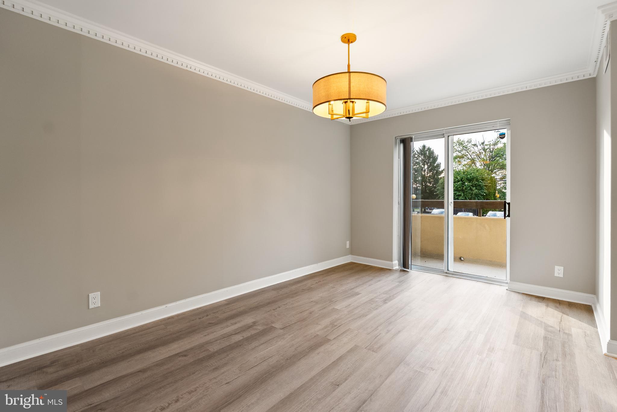 1250 S WASHINGTON STREET S 116