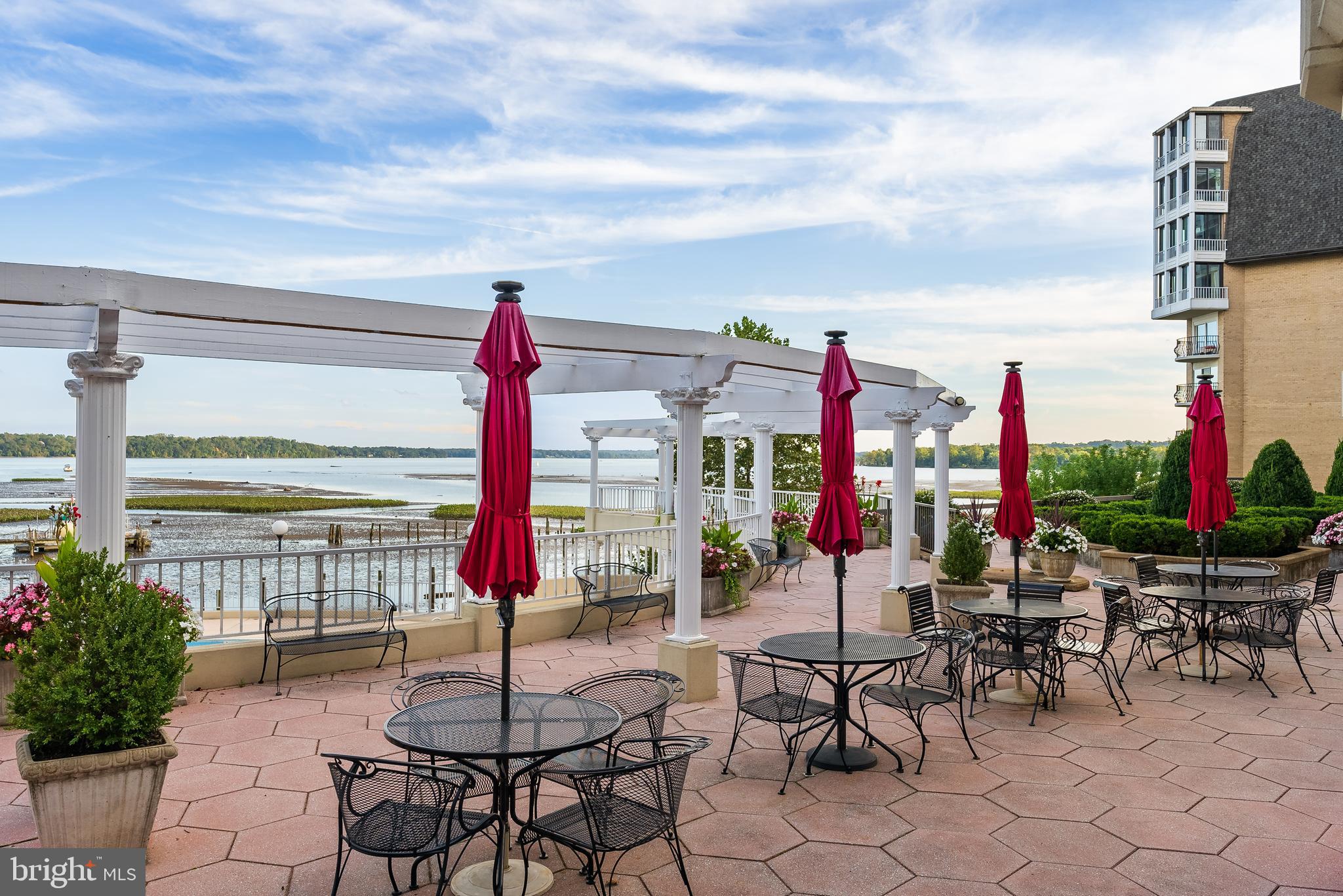 1250 S WASHINGTON STREET S 116