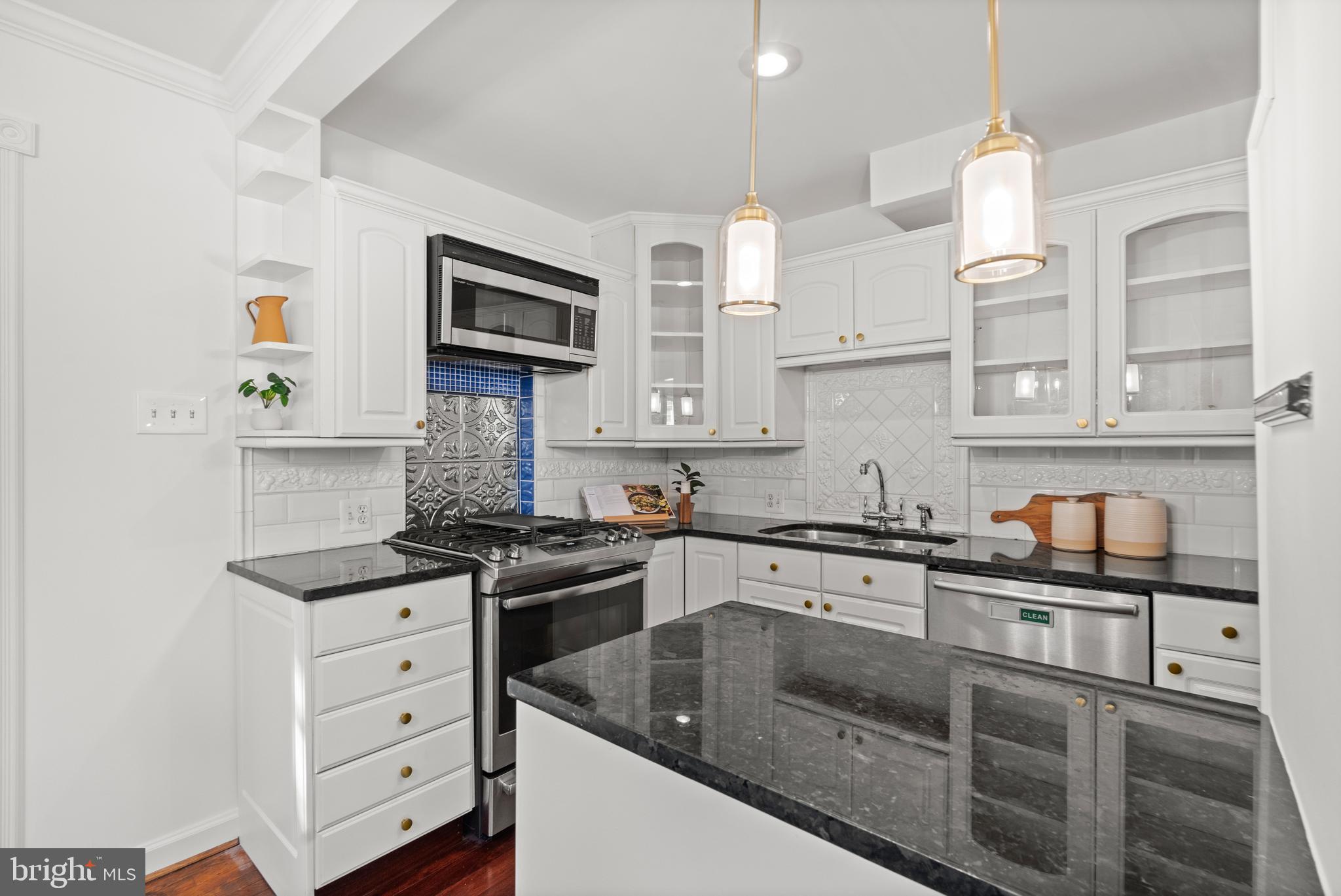 307 E OXFORD AVENUE 1/2