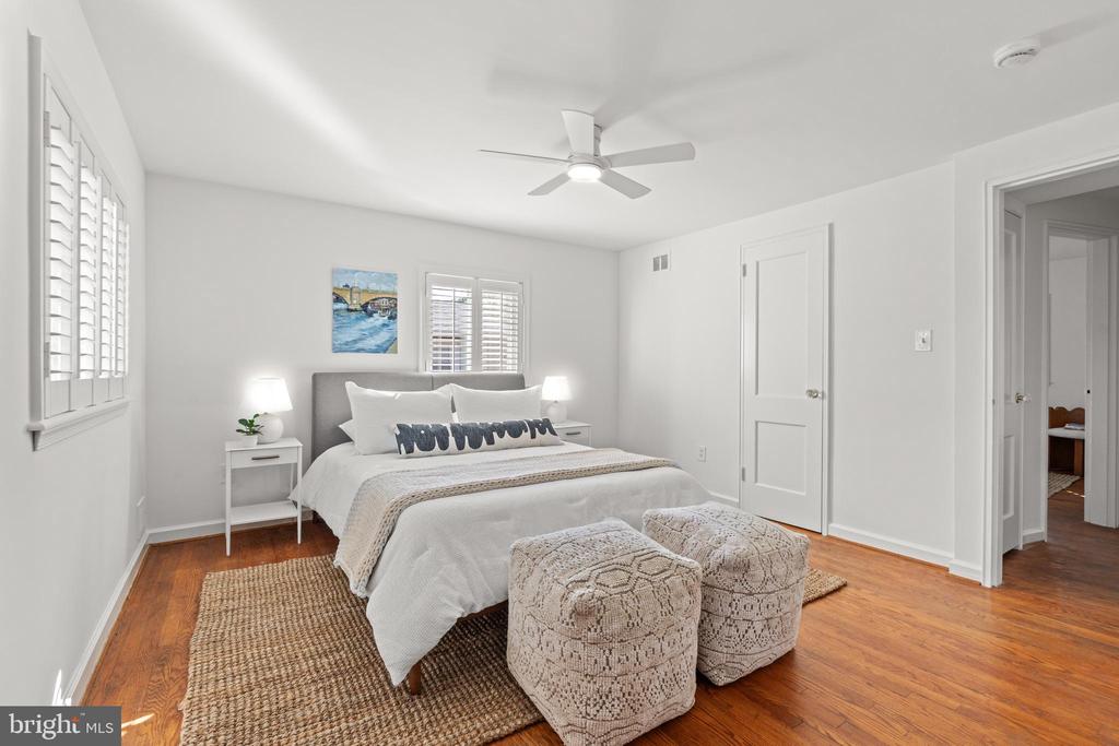 307 E OXFORD AVENUE 1/2
