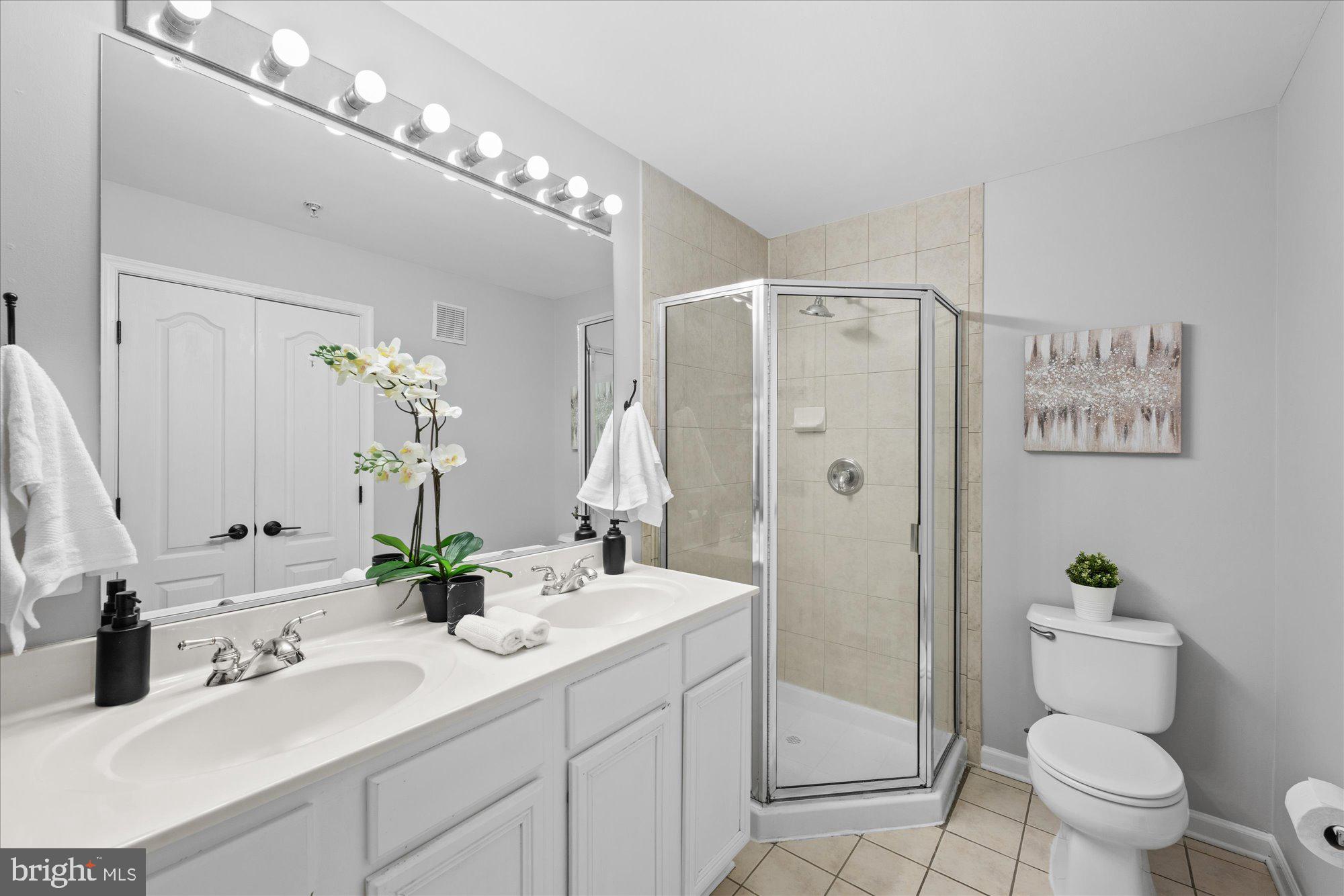 291 CAMERON STATION BOULEVARD 102