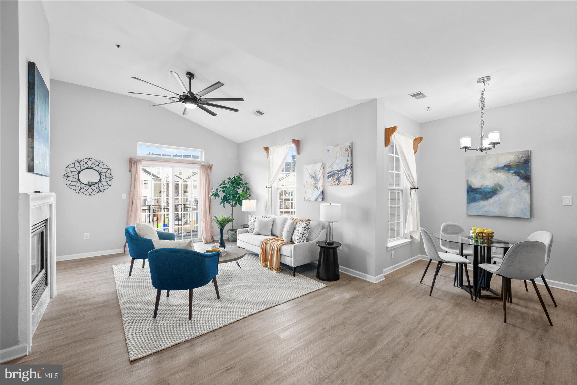 291 CAMERON STATION BOULEVARD 102