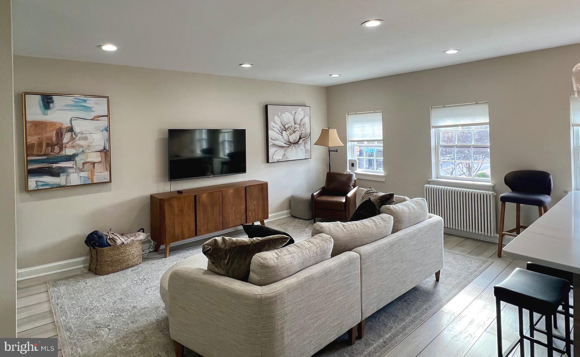 107 N FAIRFAX STREET N