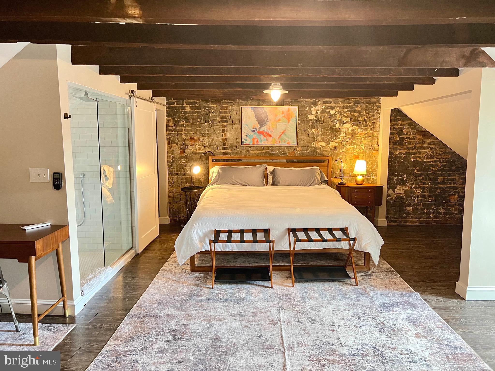 107 N FAIRFAX STREET N