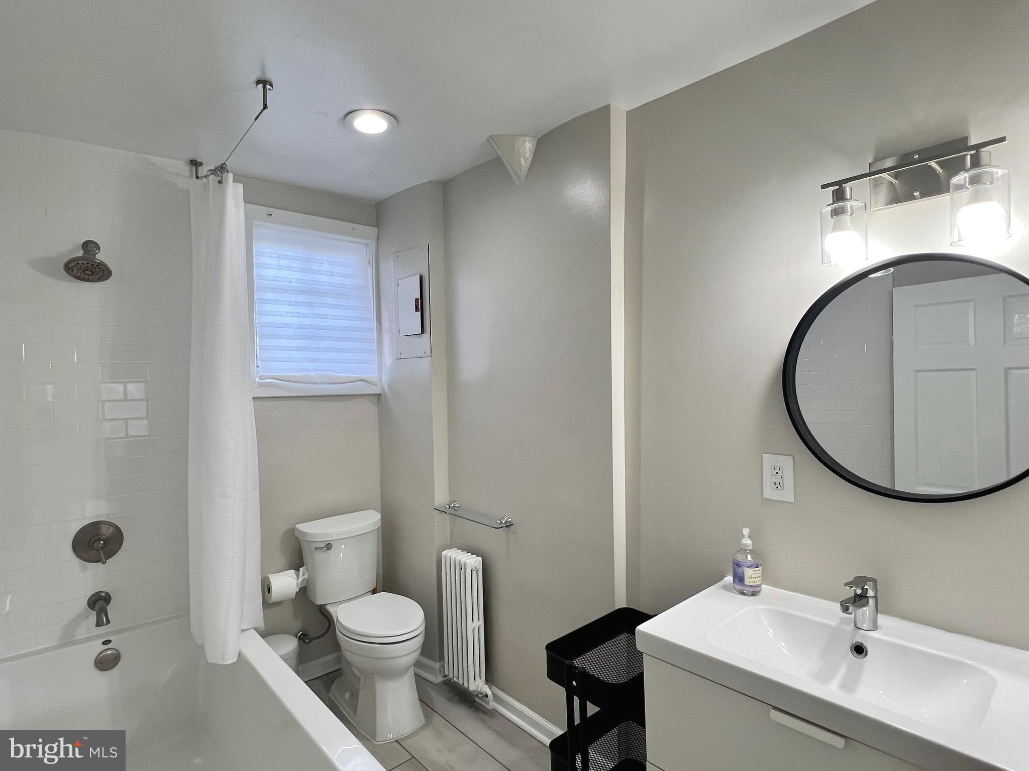 107 N FAIRFAX STREET N