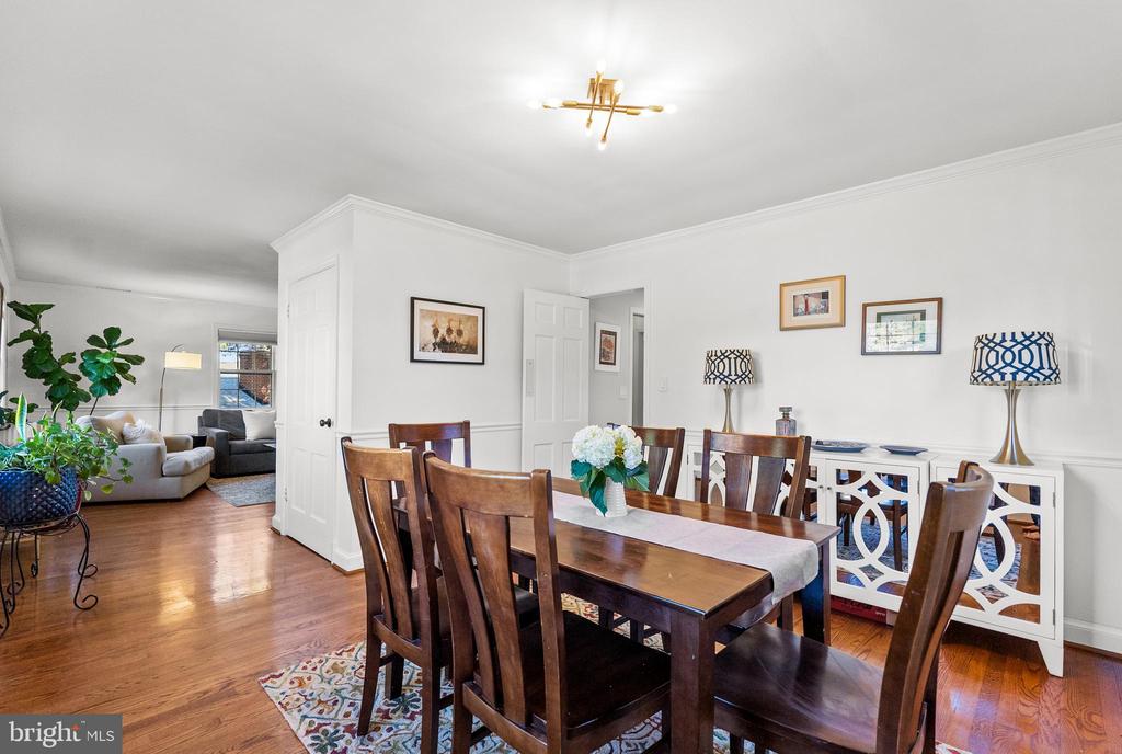 205 VASSAR PLACE