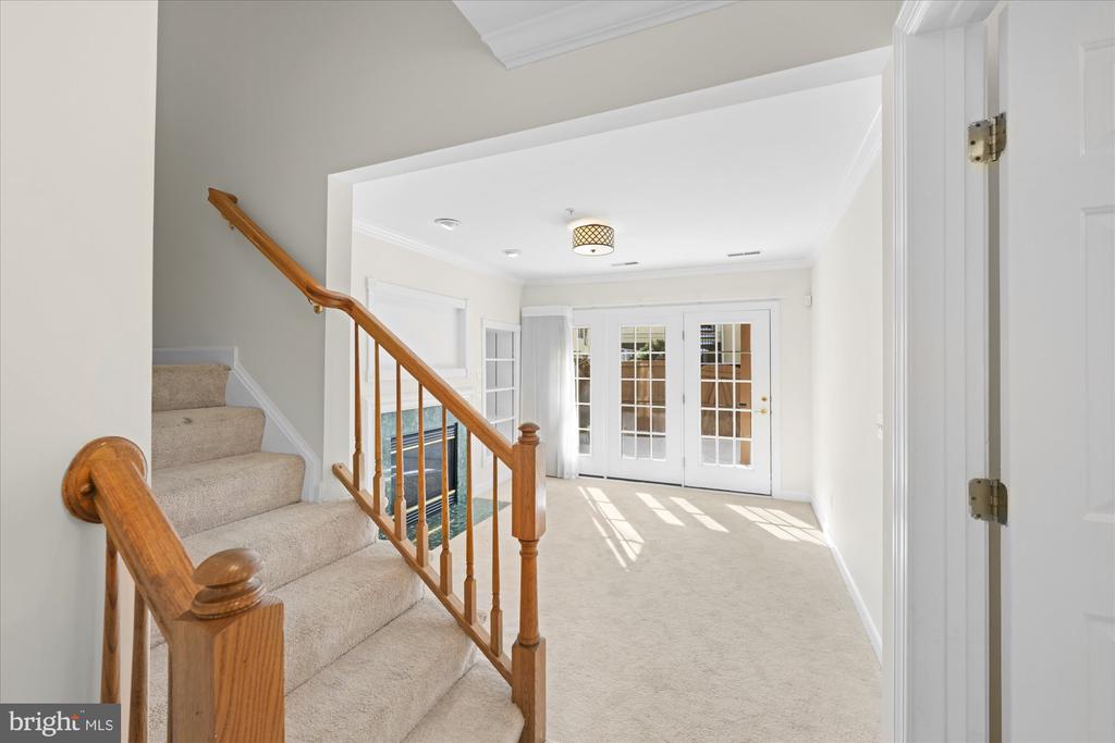 4908 WAPLE LANE