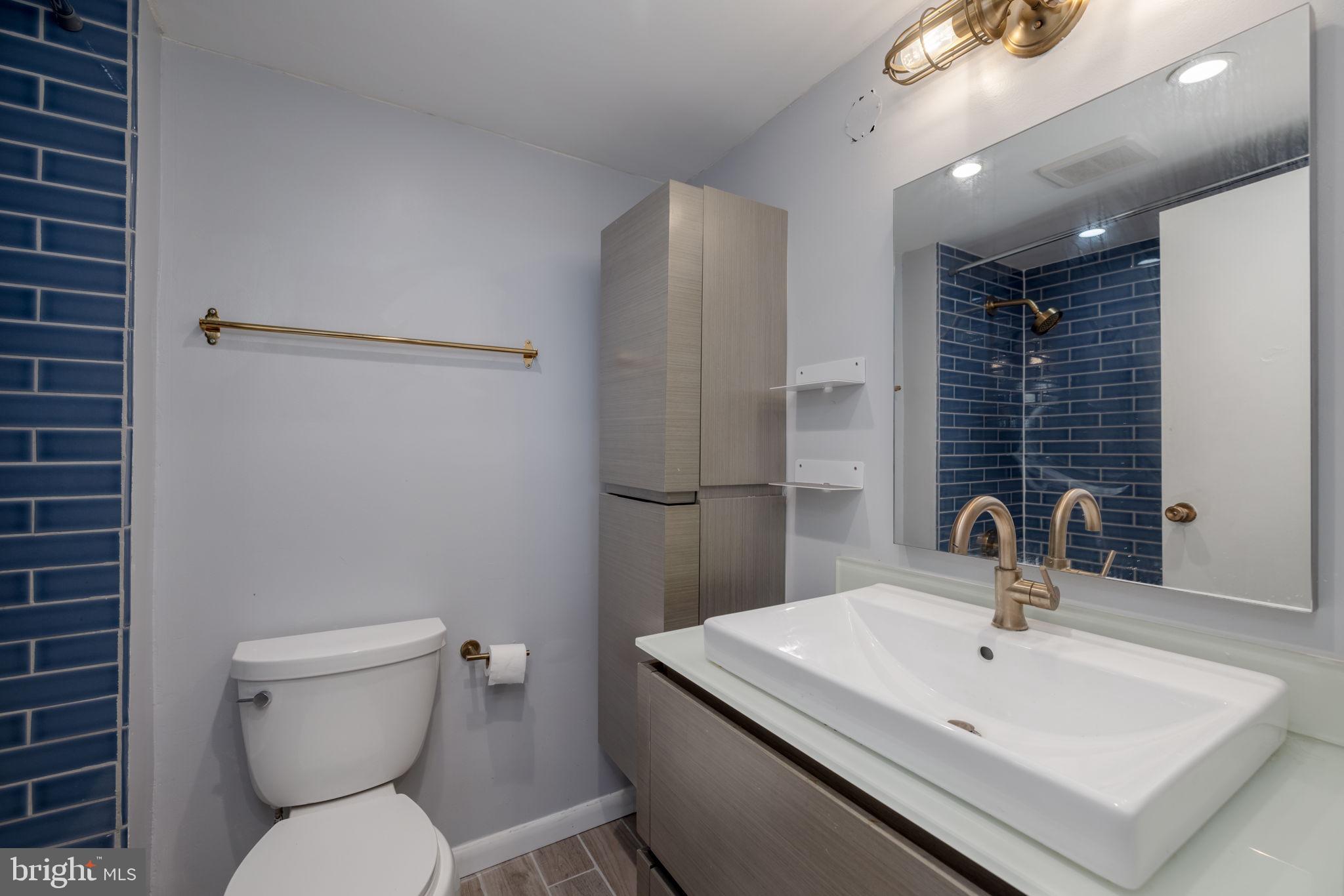 5500 HOLMES RUN PARKWAY 1005