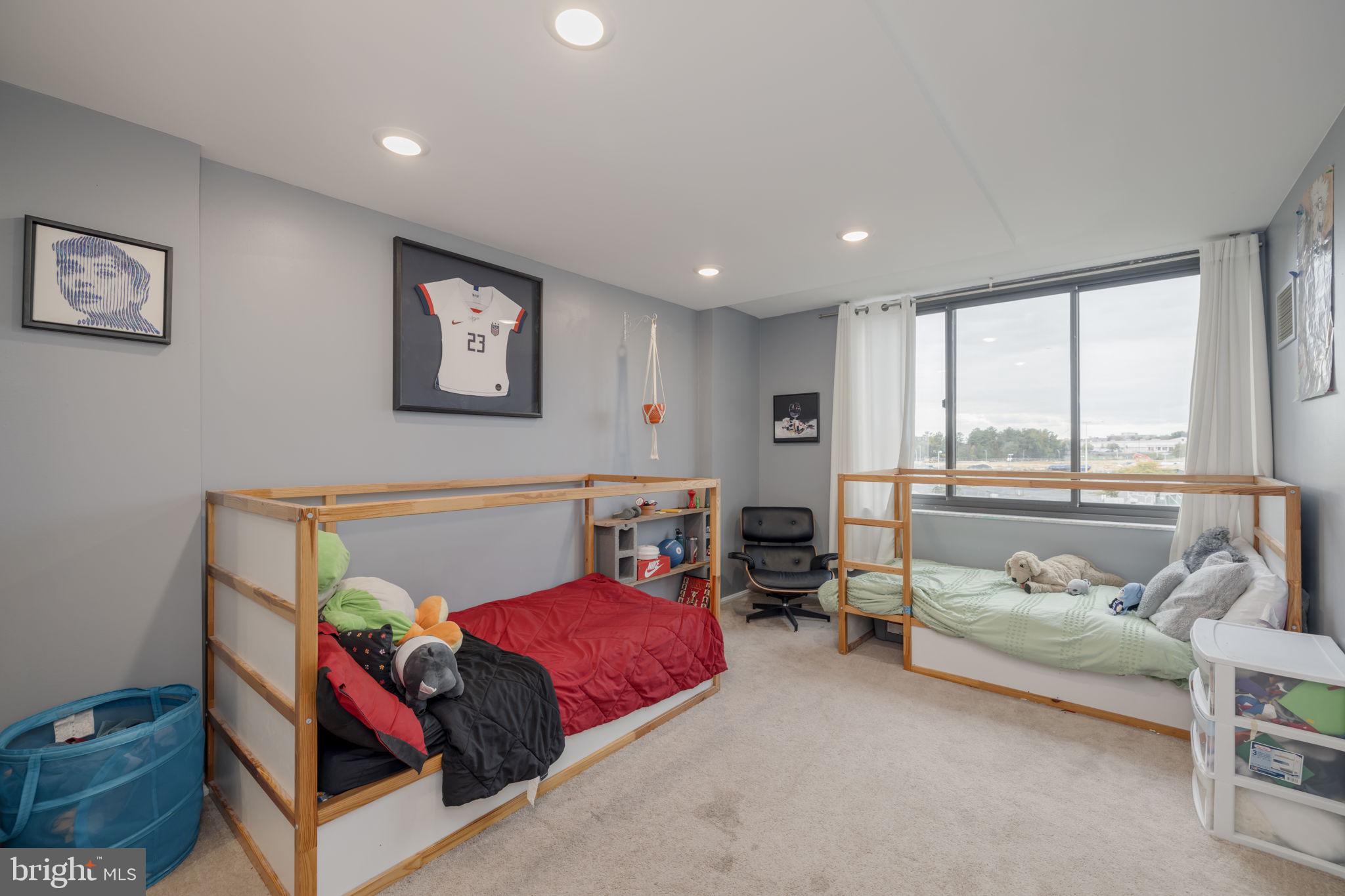 5500 HOLMES RUN PARKWAY 1005