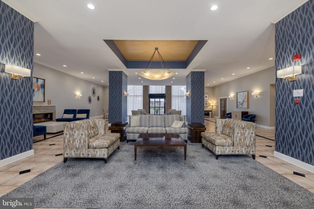 5500 HOLMES RUN PARKWAY 1005