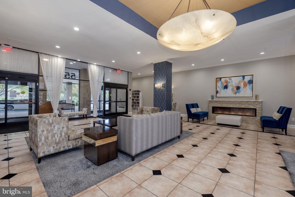 5500 HOLMES RUN PARKWAY 1005