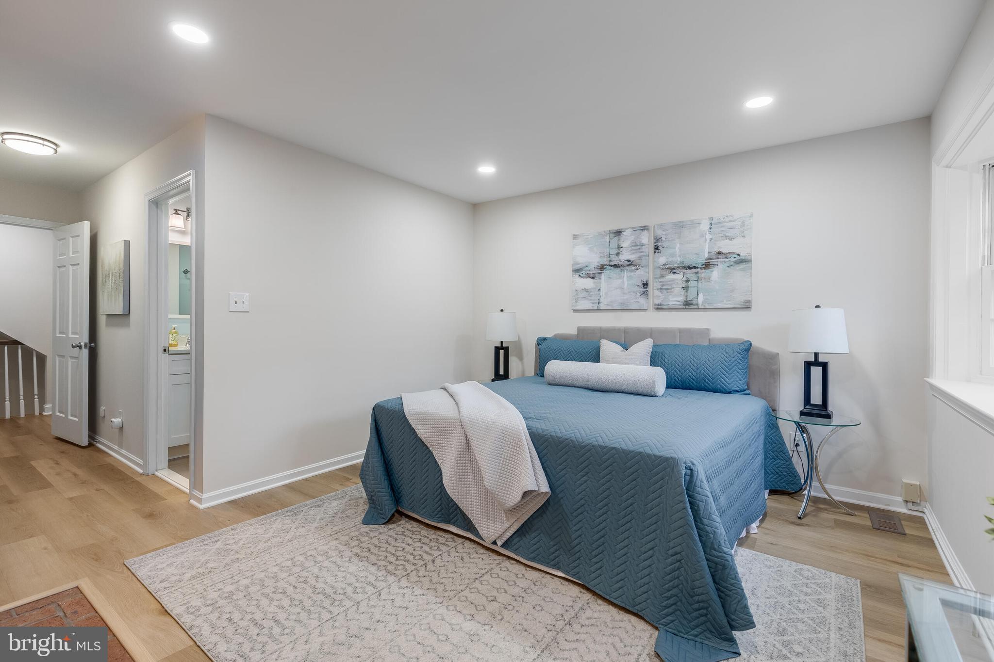 428 S FAIRFAX STREET